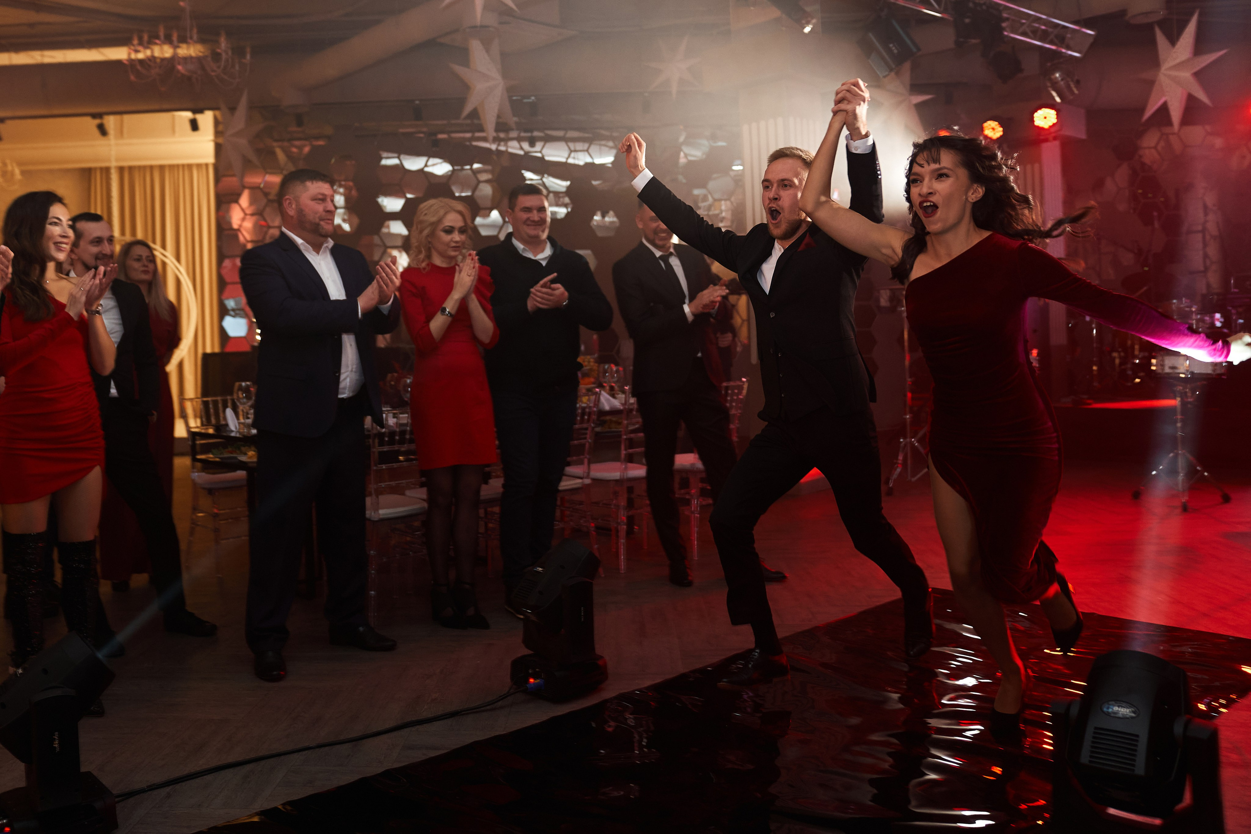 Проходка гостей на банкете