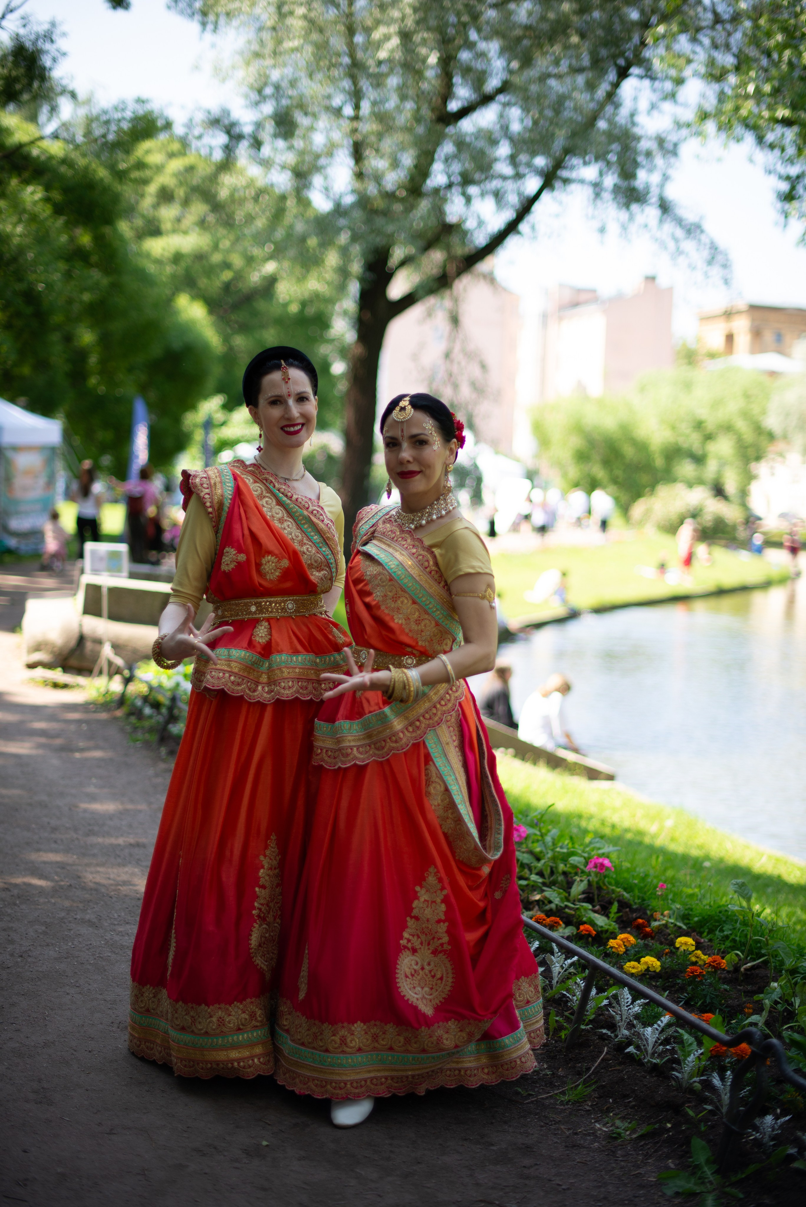 Посмотри День Йоги Санкт- Петербург 2025. Victoria Radjevna Репортажный Фотограф — Видеограф Москва • Санкт-Петербург