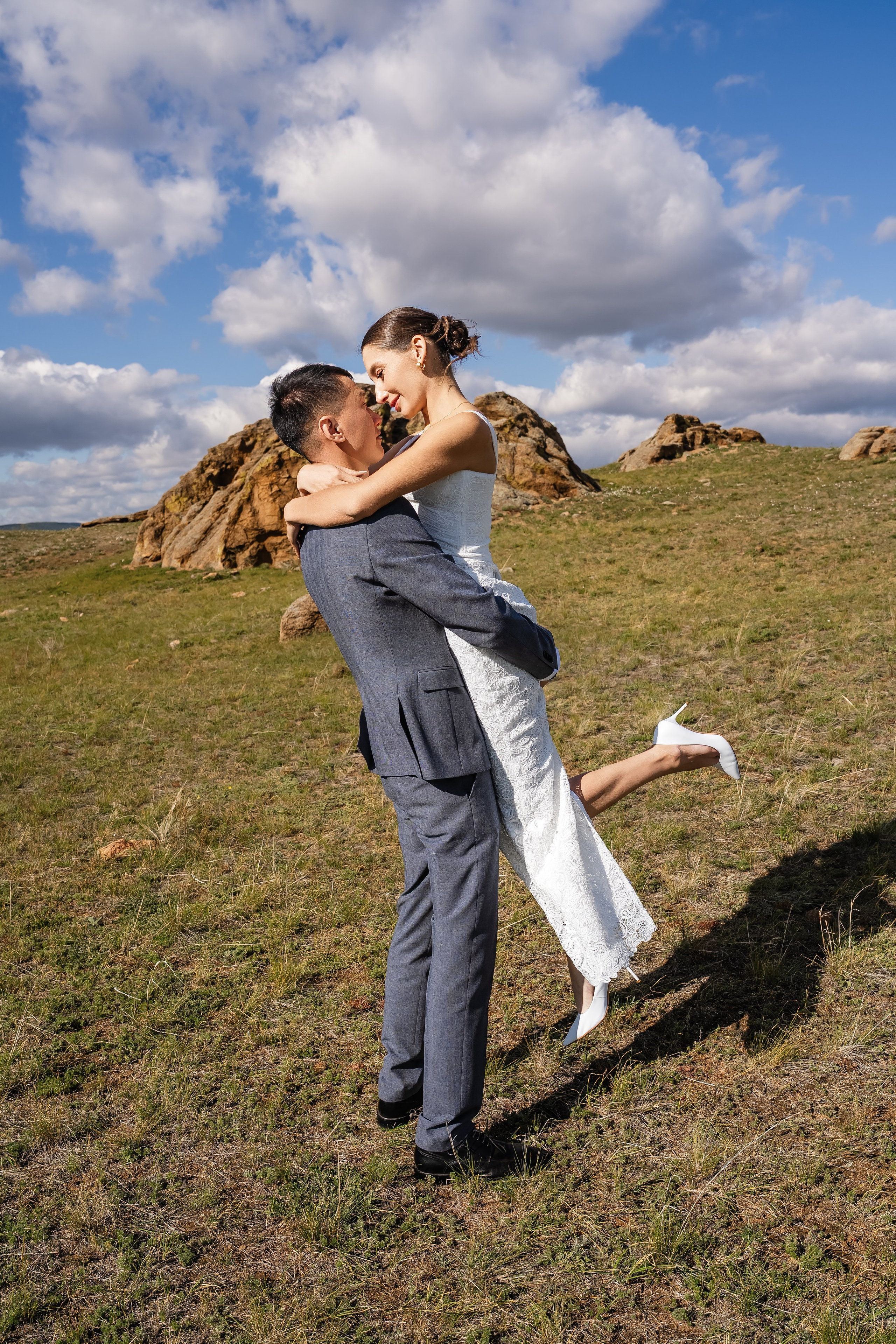 Сентябрь. Фотограф и видеограф в Улан-Удэ: Аюна Габагуева и Артём Шаханов