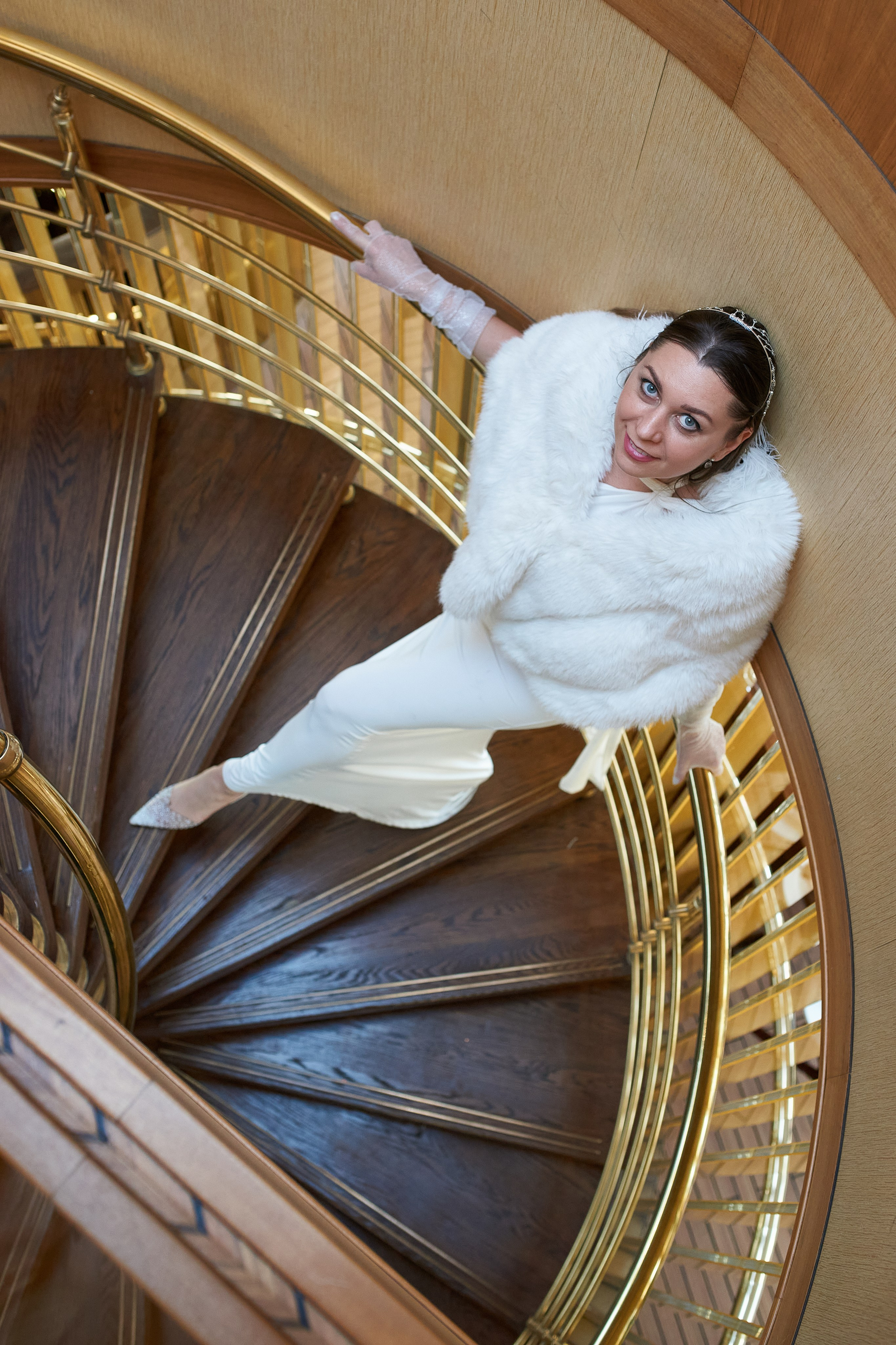 Свадебная прогулка на корабле, по Москве-реке