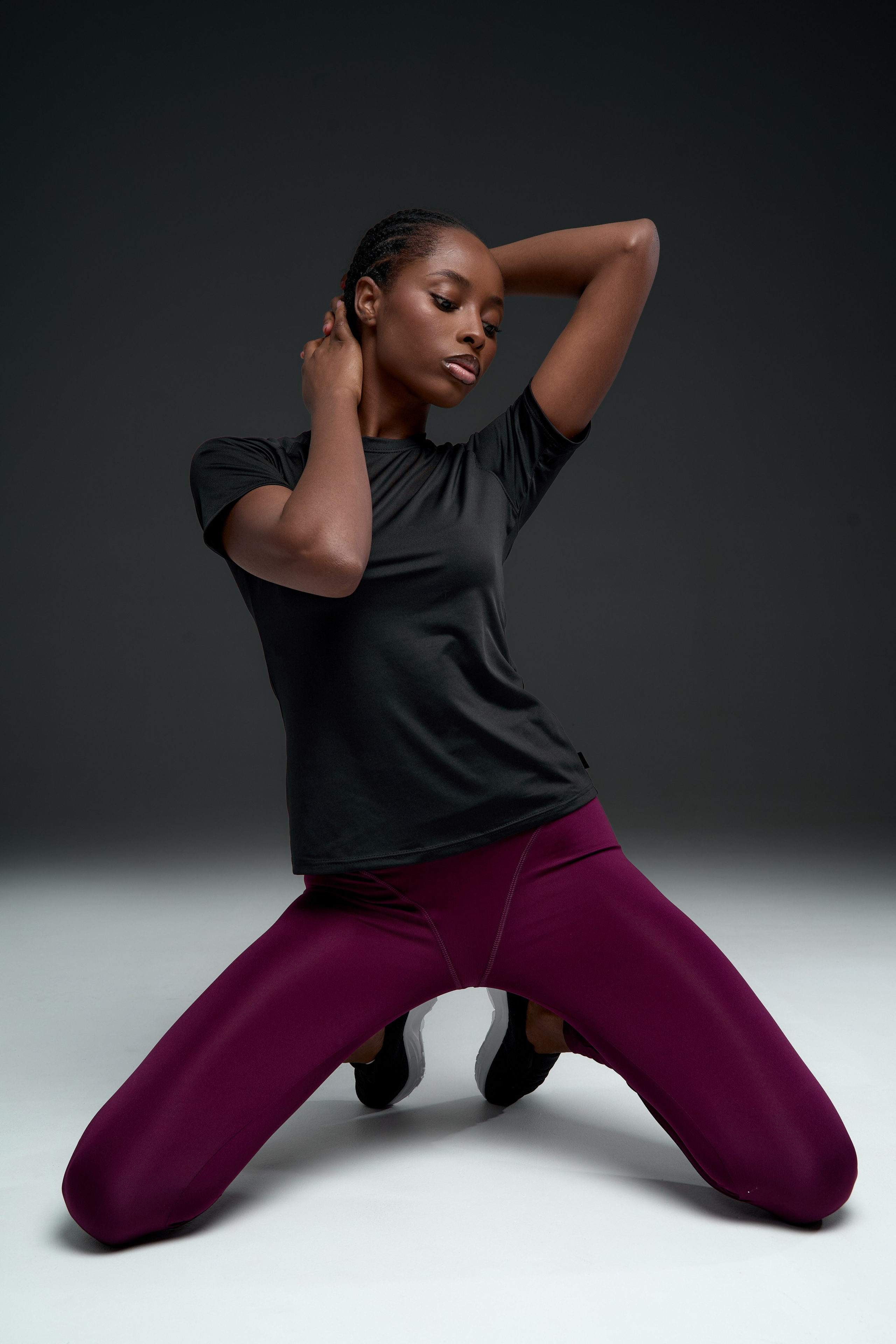 Спортивные футболки. Фотограф для маркетплейсов в Москве