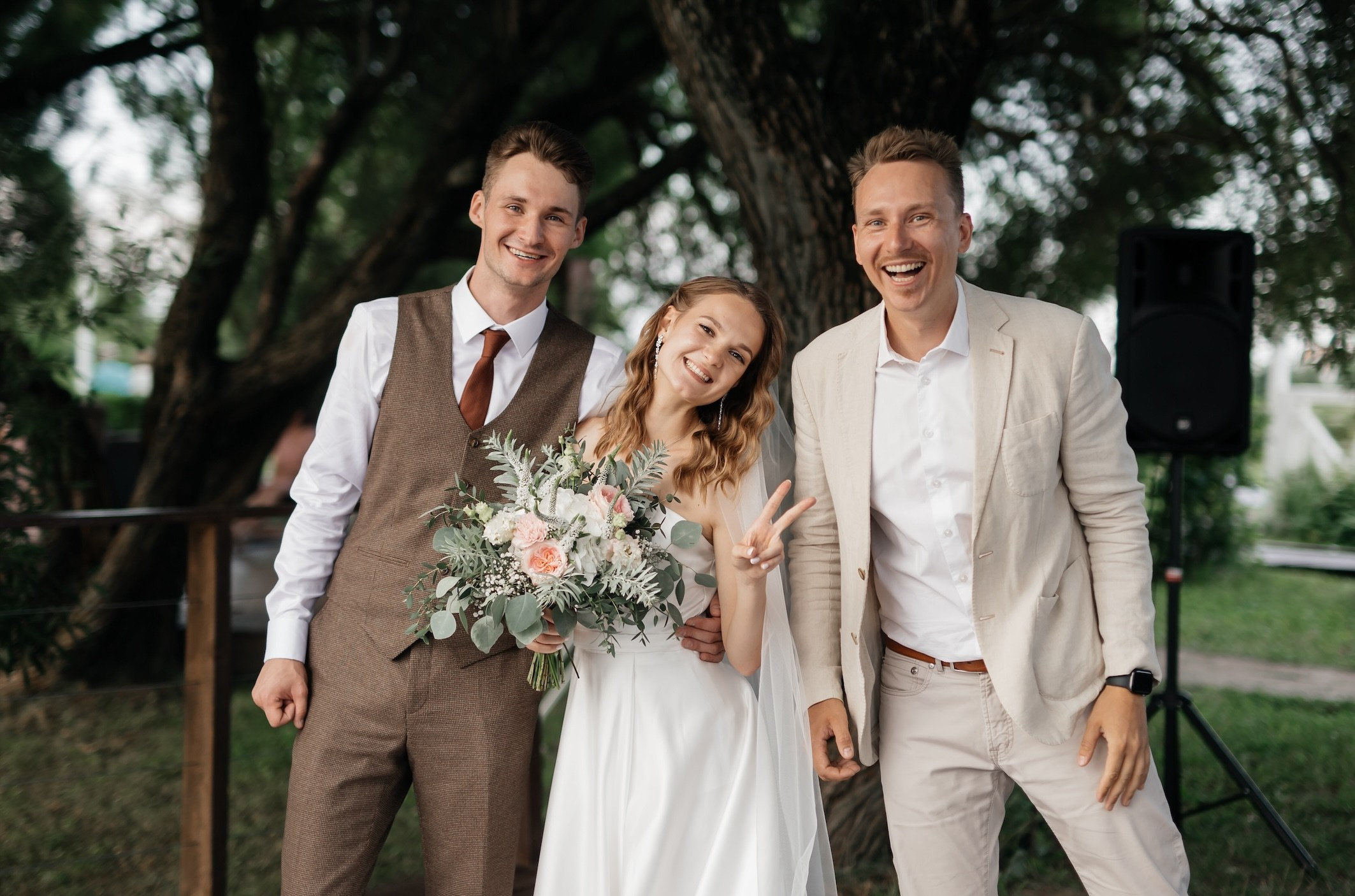 Ведущий Ураков. Подрядчики и друзья сети свадебных площадок House for wedding