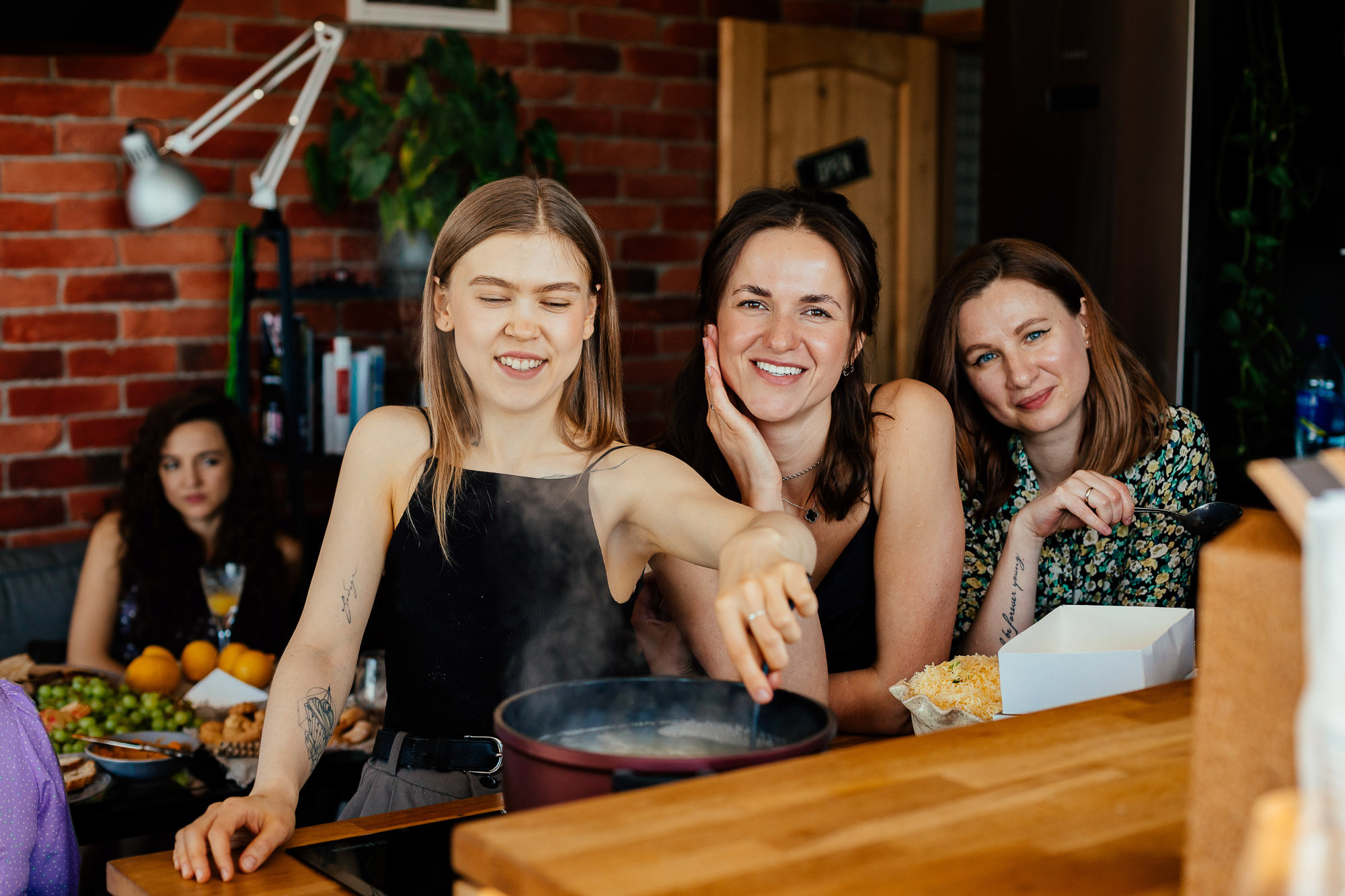 Кулинарный мастер-класс в формате квартирника. Портретный и свадебный фотограф в Санкт-Петербурге Ольга Филиппова