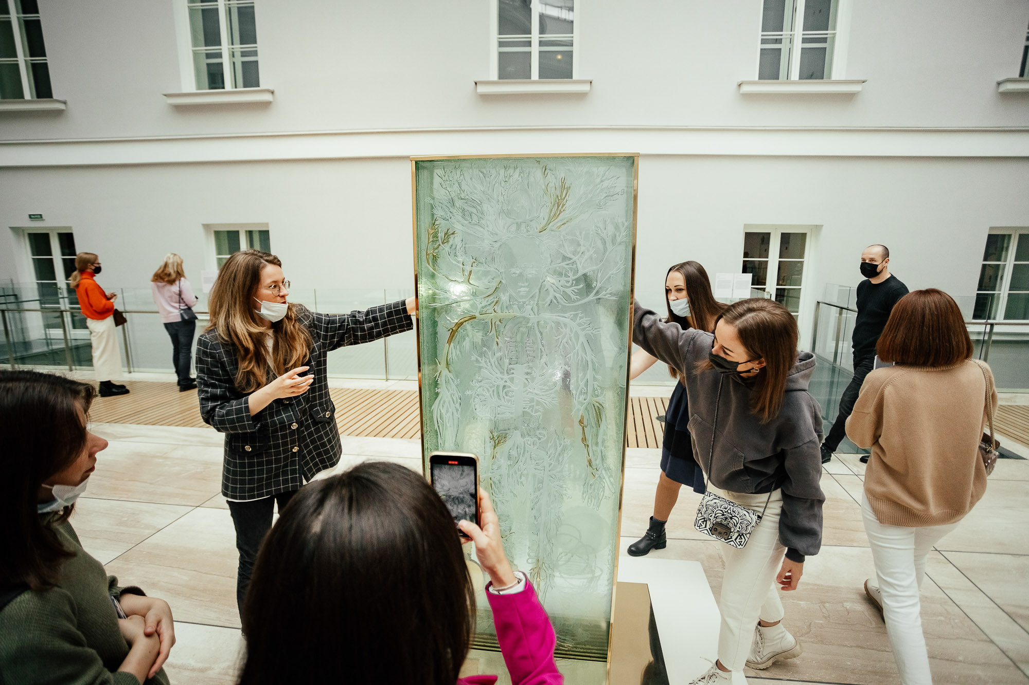 Фотосопровождение на арт-бранчах и выставках. Портретный и свадебный фотограф в Санкт-Петербурге Ольга Филиппова