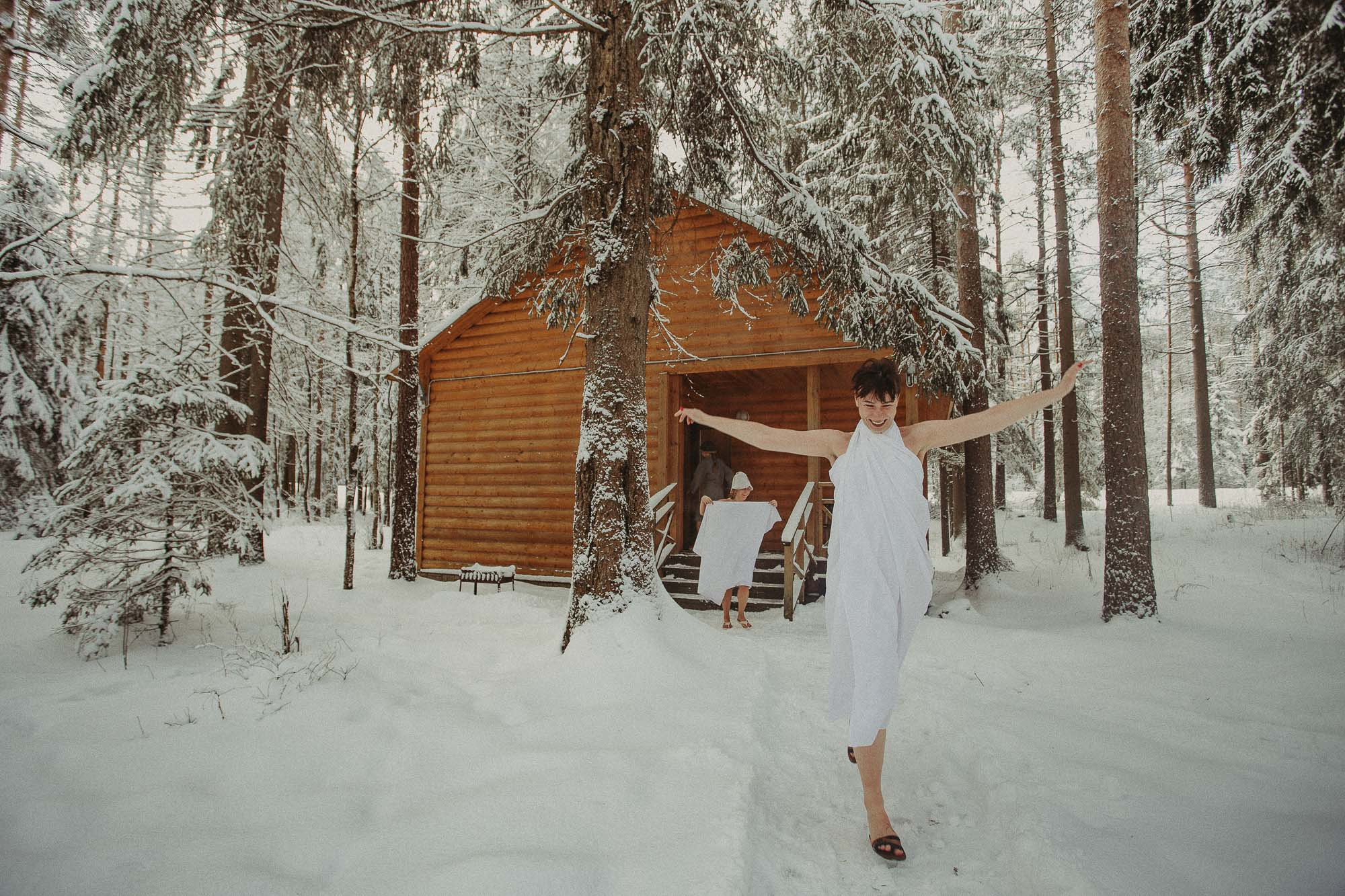 Женские бани на озере. Летом и зимой. Портретный и свадебный фотограф в Санкт-Петербурге Ольга Филиппова