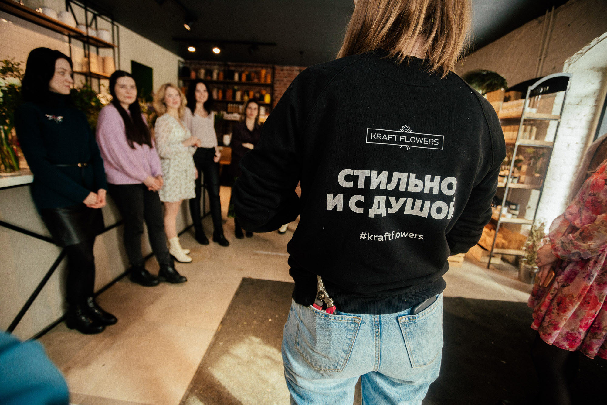 Цветочный мастер-класс в студии Kraft Flowers. Портретный и свадебный фотограф в Санкт-Петербурге Ольга Филиппова