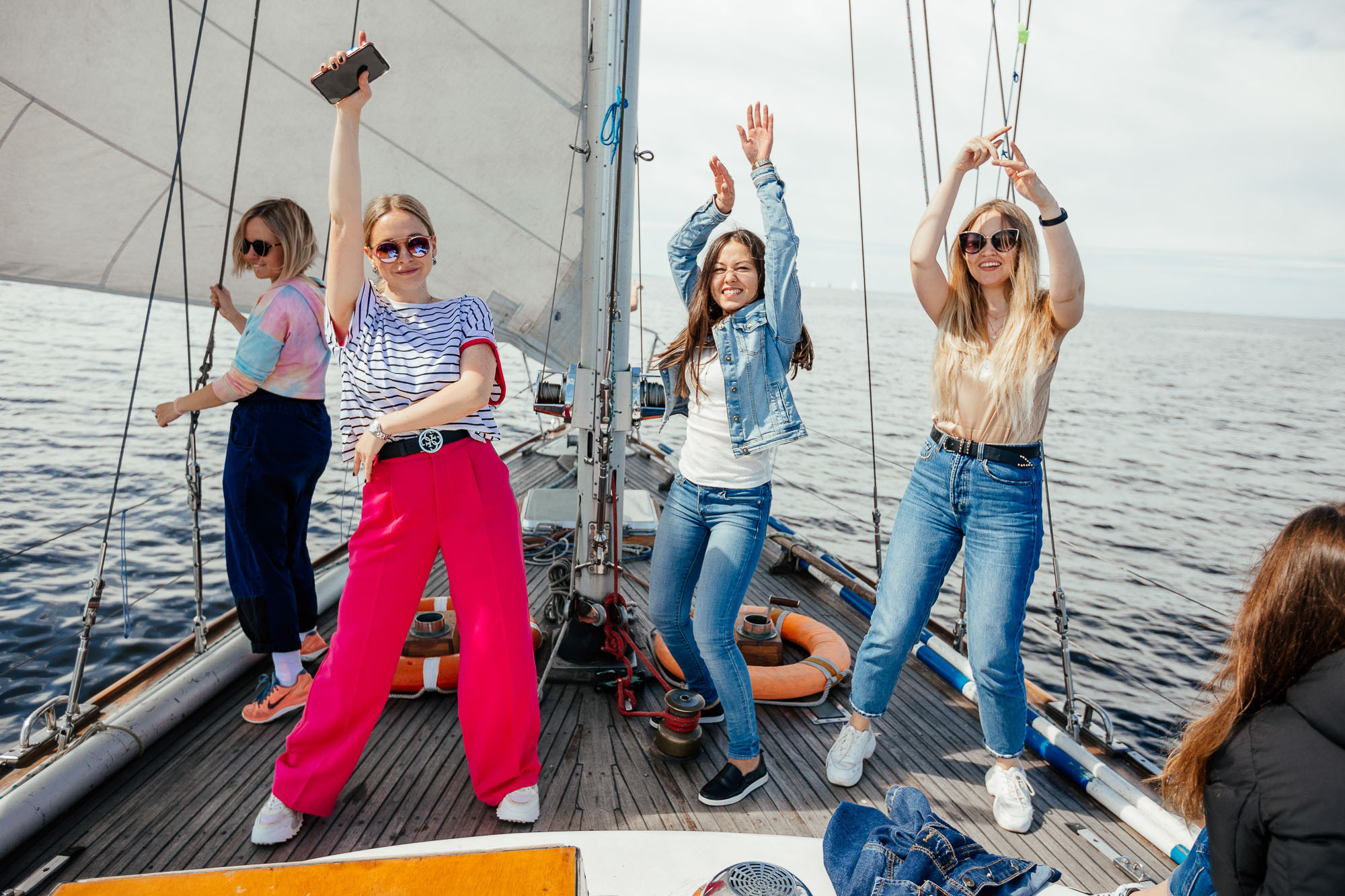 Прогулки на яхте в акватории Финского залива. Портретный и свадебный фотограф в Санкт-Петербурге Ольга Филиппова