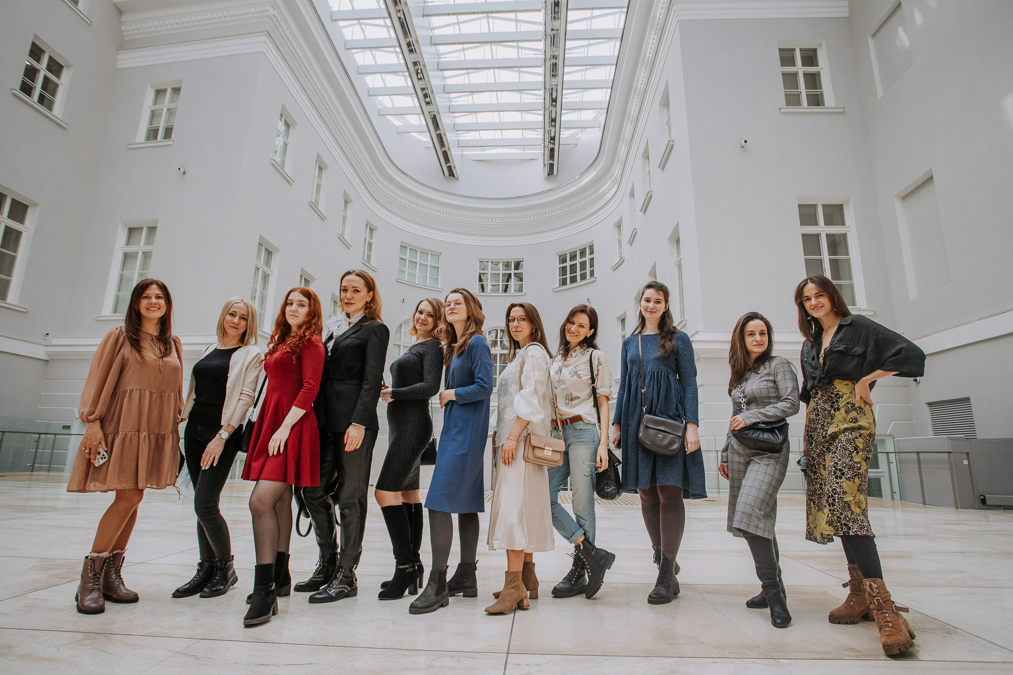 Фотосопровождение на арт-бранчах и выставках. Портретный и свадебный фотограф в Санкт-Петербурге Ольга Филиппова