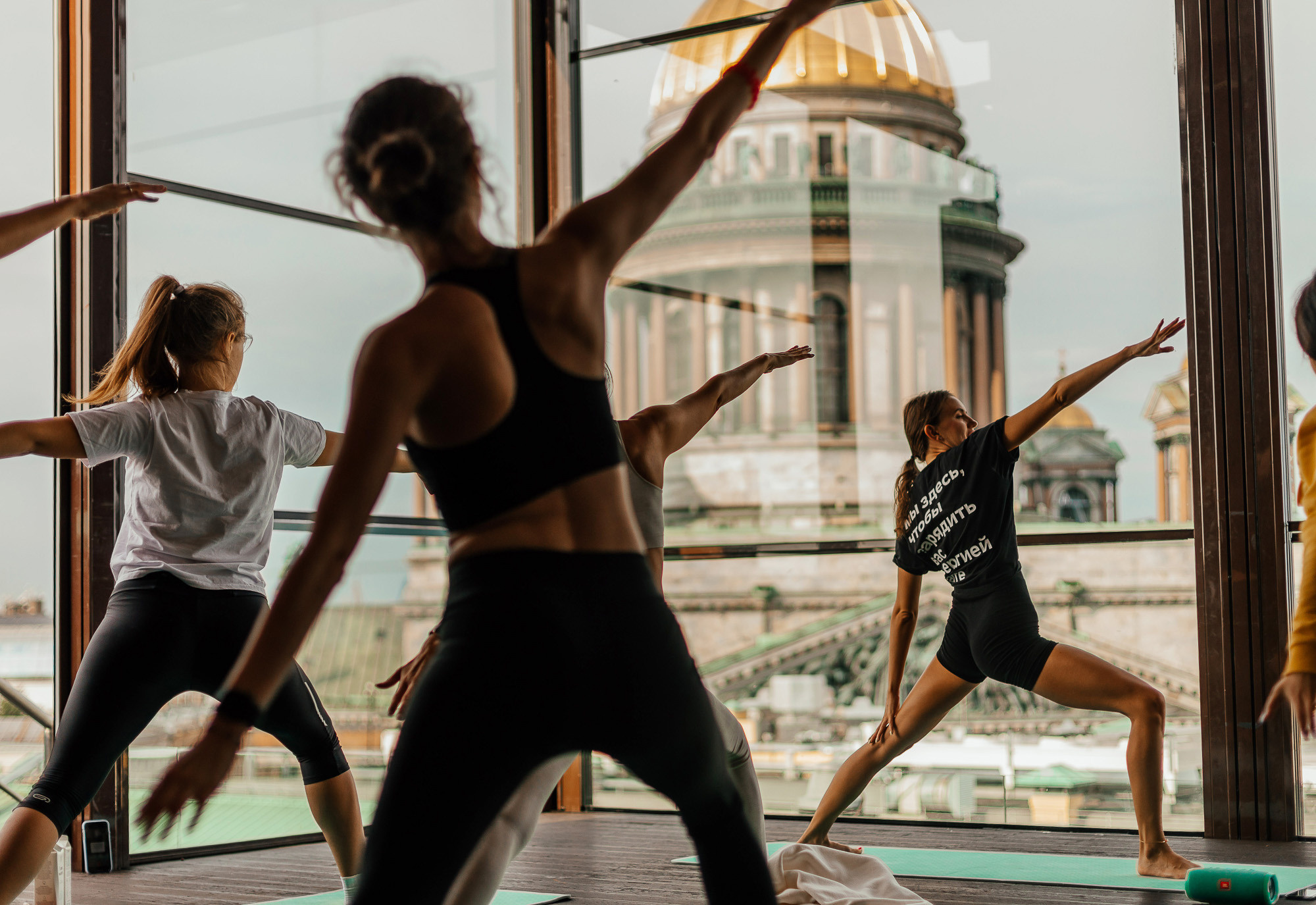 Spa-день и йога с видом на Исаакиевский собор. Портретный и свадебный фотограф в Санкт-Петербурге Ольга Филиппова