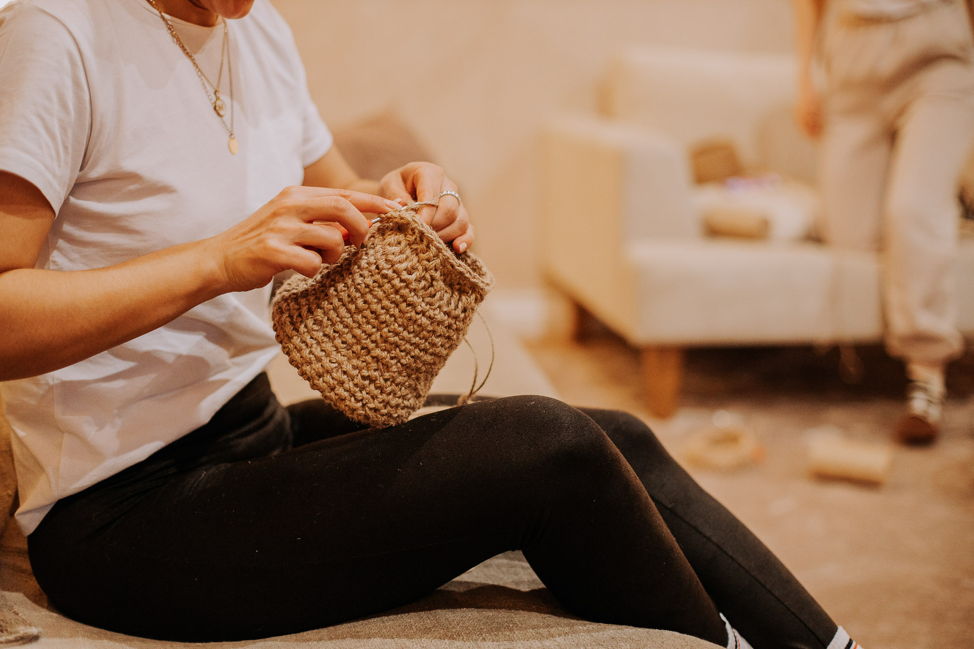 Мастер-класс по вязанию из джута в балийской квартире. Портретный и свадебный фотограф в Санкт-Петербурге Ольга Филиппова