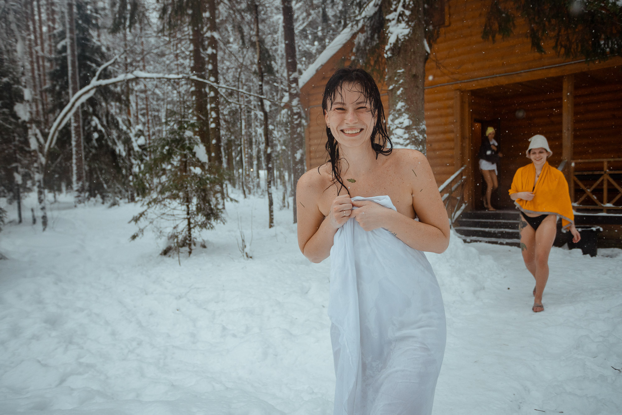 Женские бани на озере. Летом и зимой. Портретный и свадебный фотограф в Санкт-Петербурге Ольга Филиппова