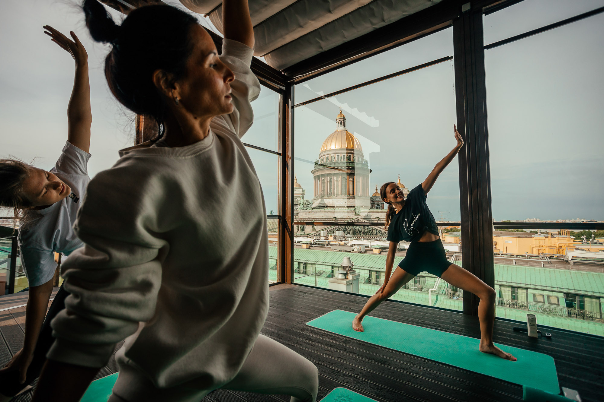 Spa-день и йога с видом на Исаакиевский собор. Портретный и свадебный фотограф в Санкт-Петербурге Ольга Филиппова