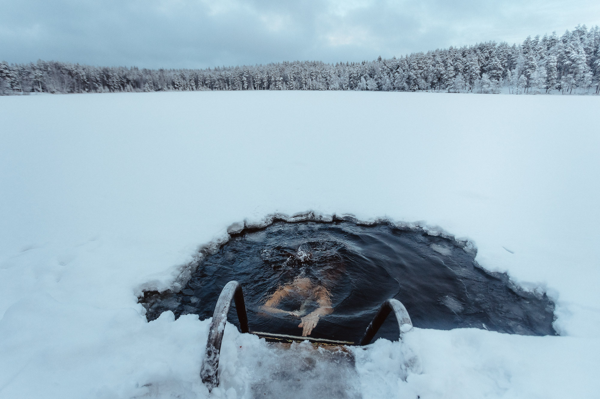 Женские бани на озере. Летом и зимой. Портретный и свадебный фотограф в Санкт-Петербурге Ольга Филиппова