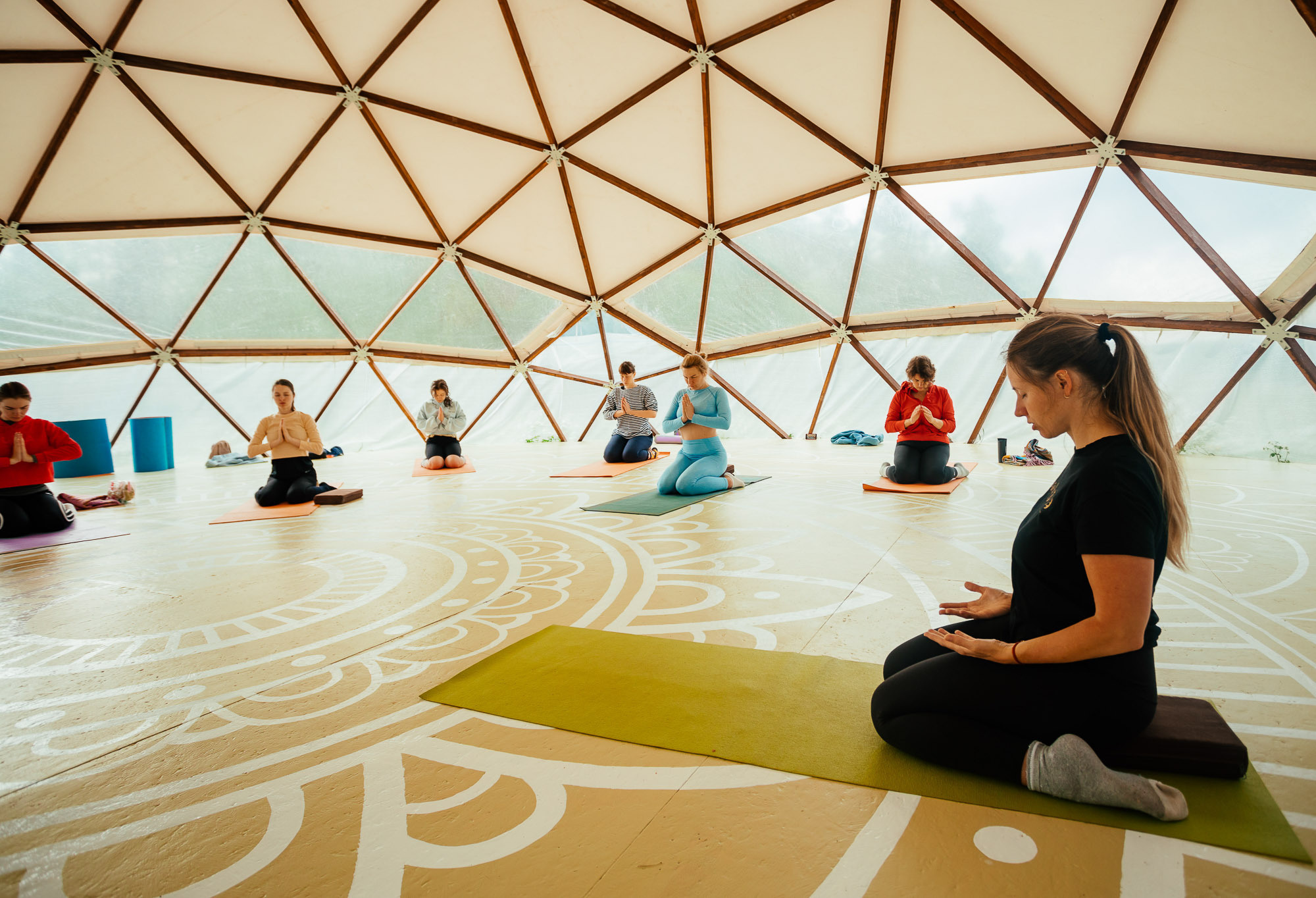 Total escape в Карелии. Женские выезды на Ладогу. Портретный и свадебный фотограф в Санкт-Петербурге Ольга Филиппова