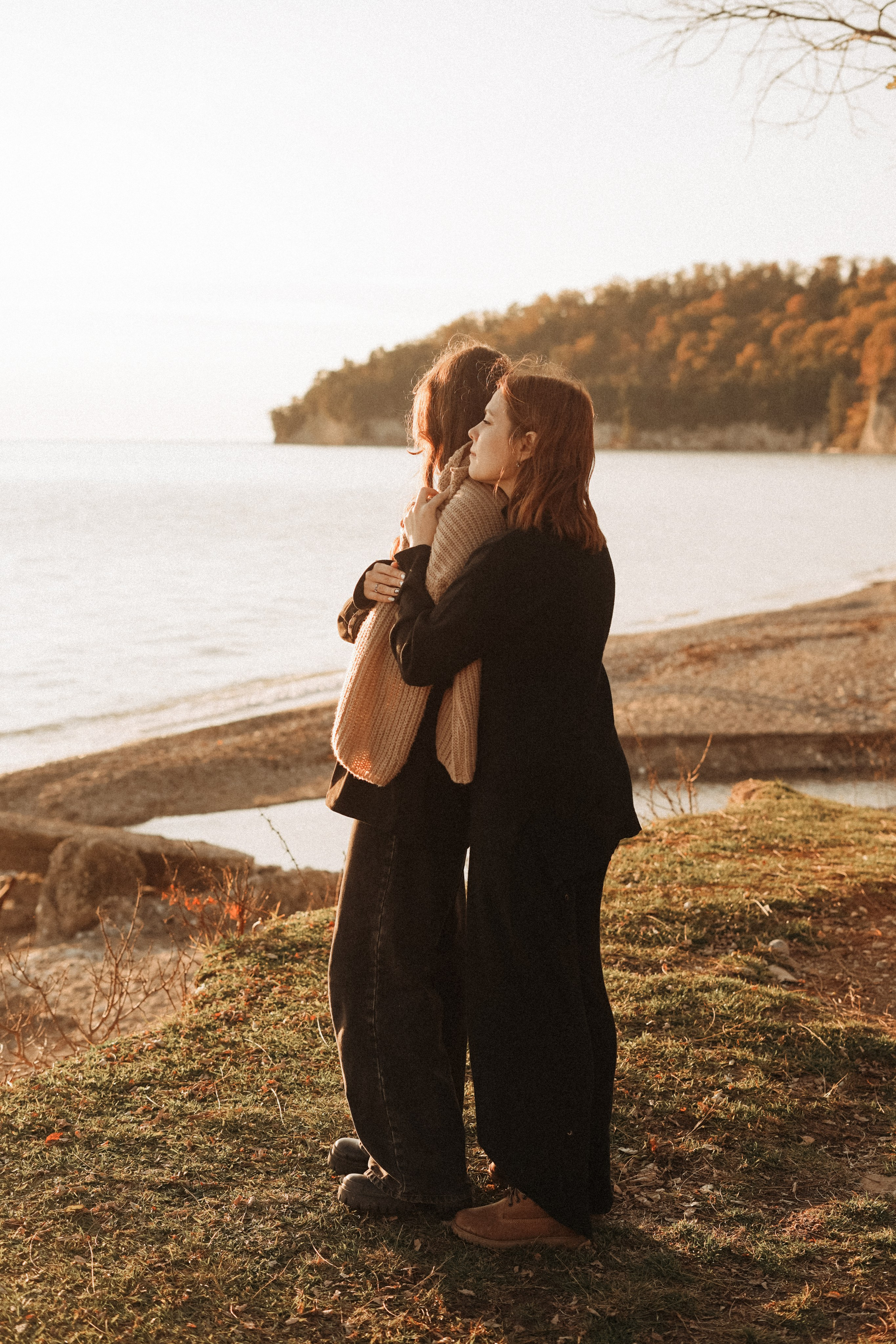 Настя с дочерью Дашей в Мюссере, Абхазия. Фотограф в Сочи и Абхазии | Фототуры | September Air