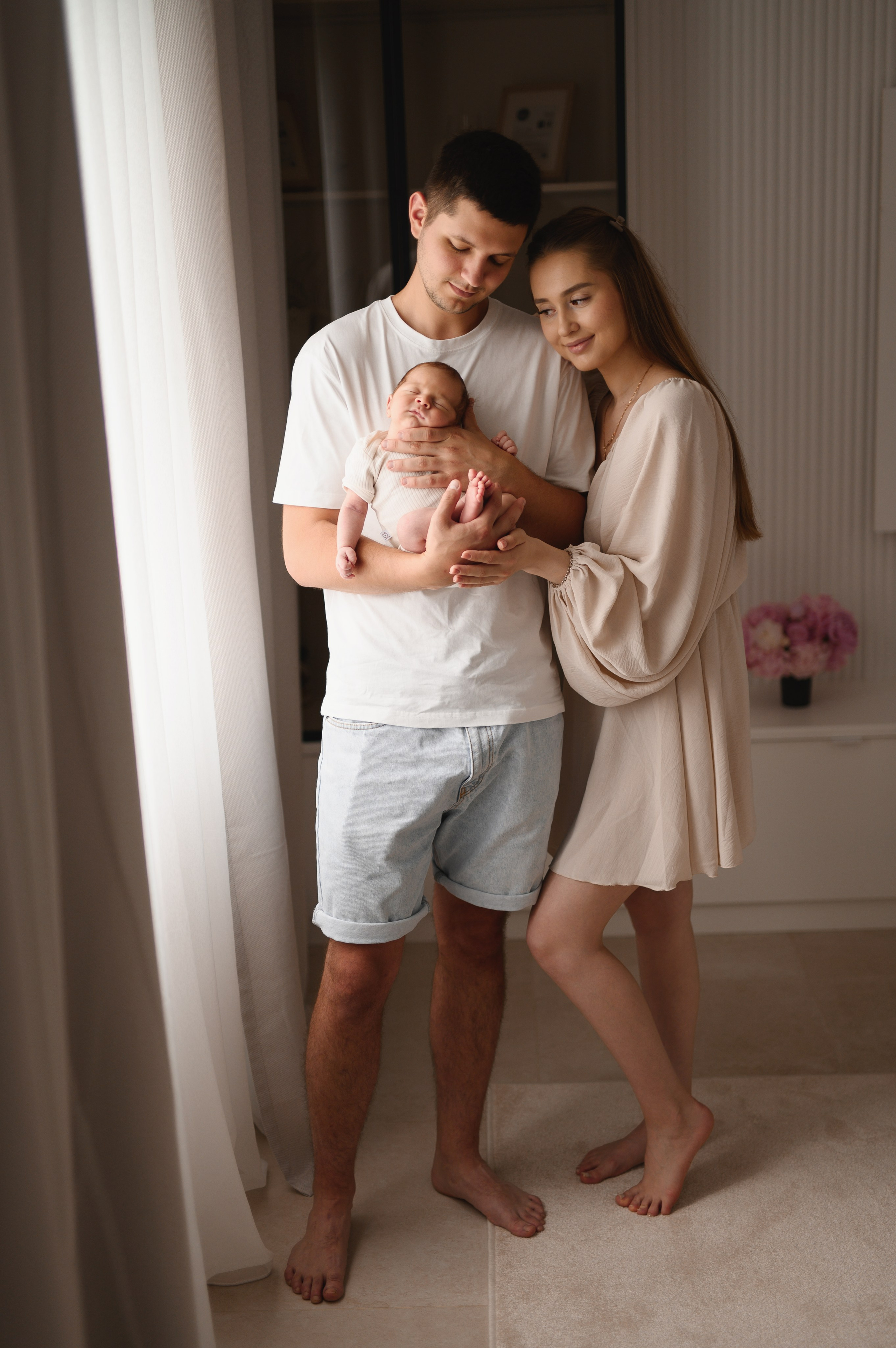 Семейная лайфстайл фотосессия с новорожденным, лайфстайл ньюборн. НЬЮБОРН ФОТОСЕССИИ, БЕРЕМЕННОСТЬ, ПОРТРЕТНЫЕ СЕМЕЙНЫЕ ФОТОСЕССИИ  Ногинск Москва ОЛЬГА ВОГЕЛЬ