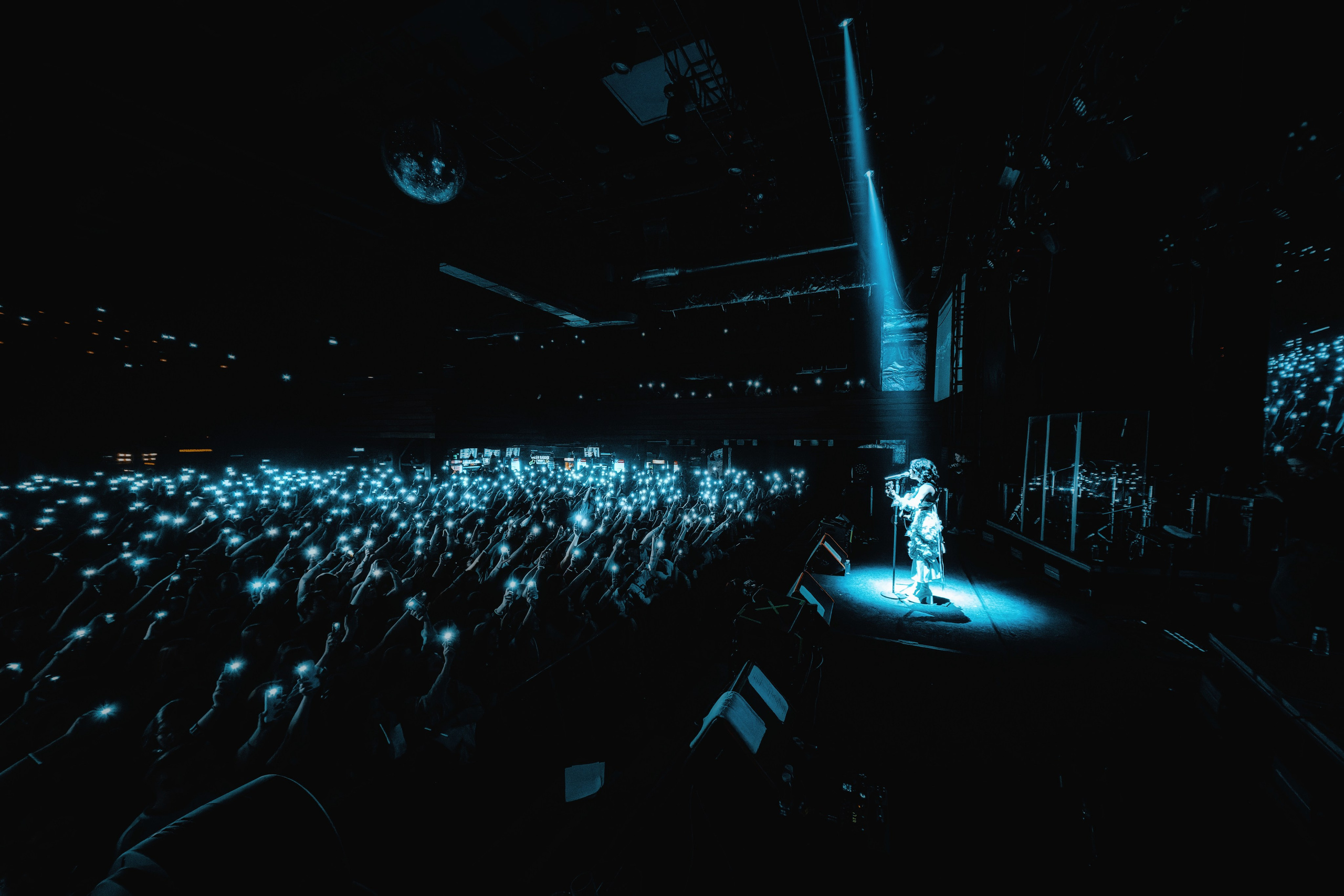 Green Apelsin в клубе Base 3.05.2024. Репортажный фотограф и видеограф в Москве