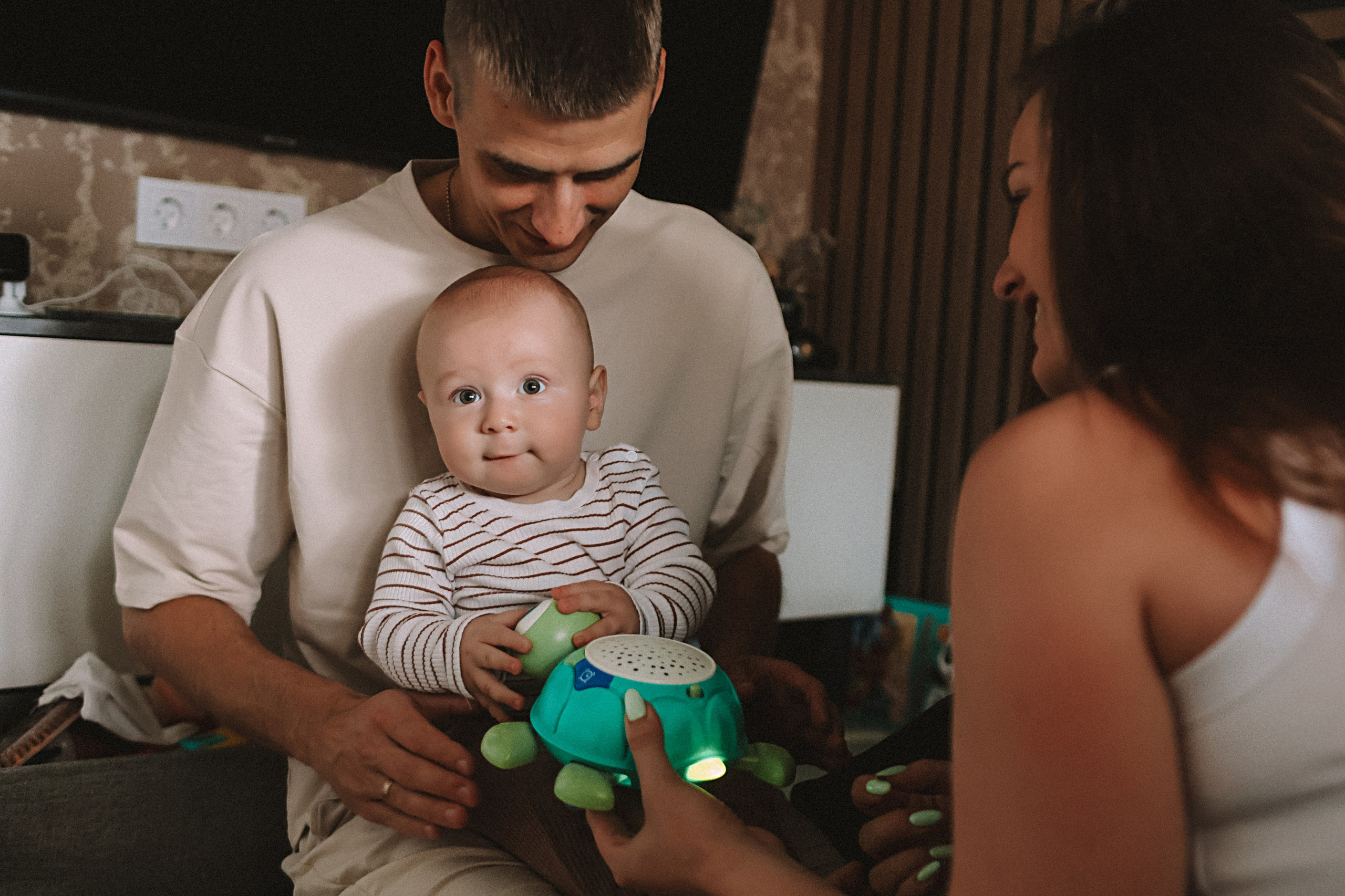 Мише 8 месяцев. Семейный фотограф Тюмень, фотограф на роды Салмина Мария