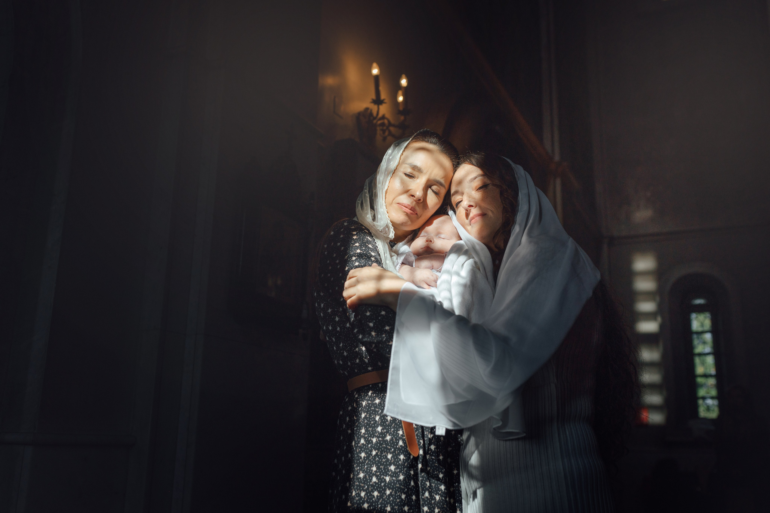 Крещение Тимура храм иконы Всех Скорбящих Радость, октябрь 2024