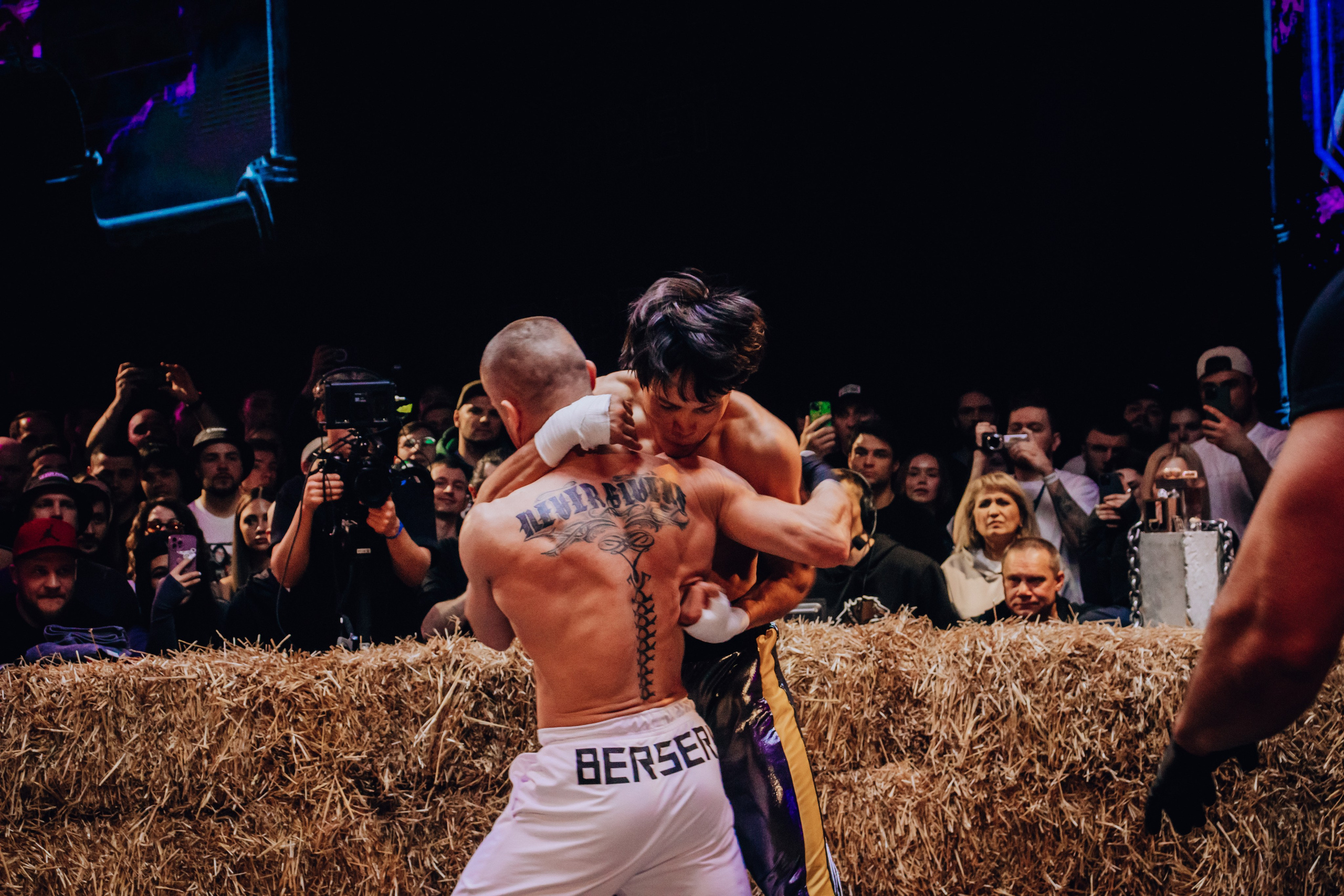 Кулачные бои TopDog. Анастасия Тен