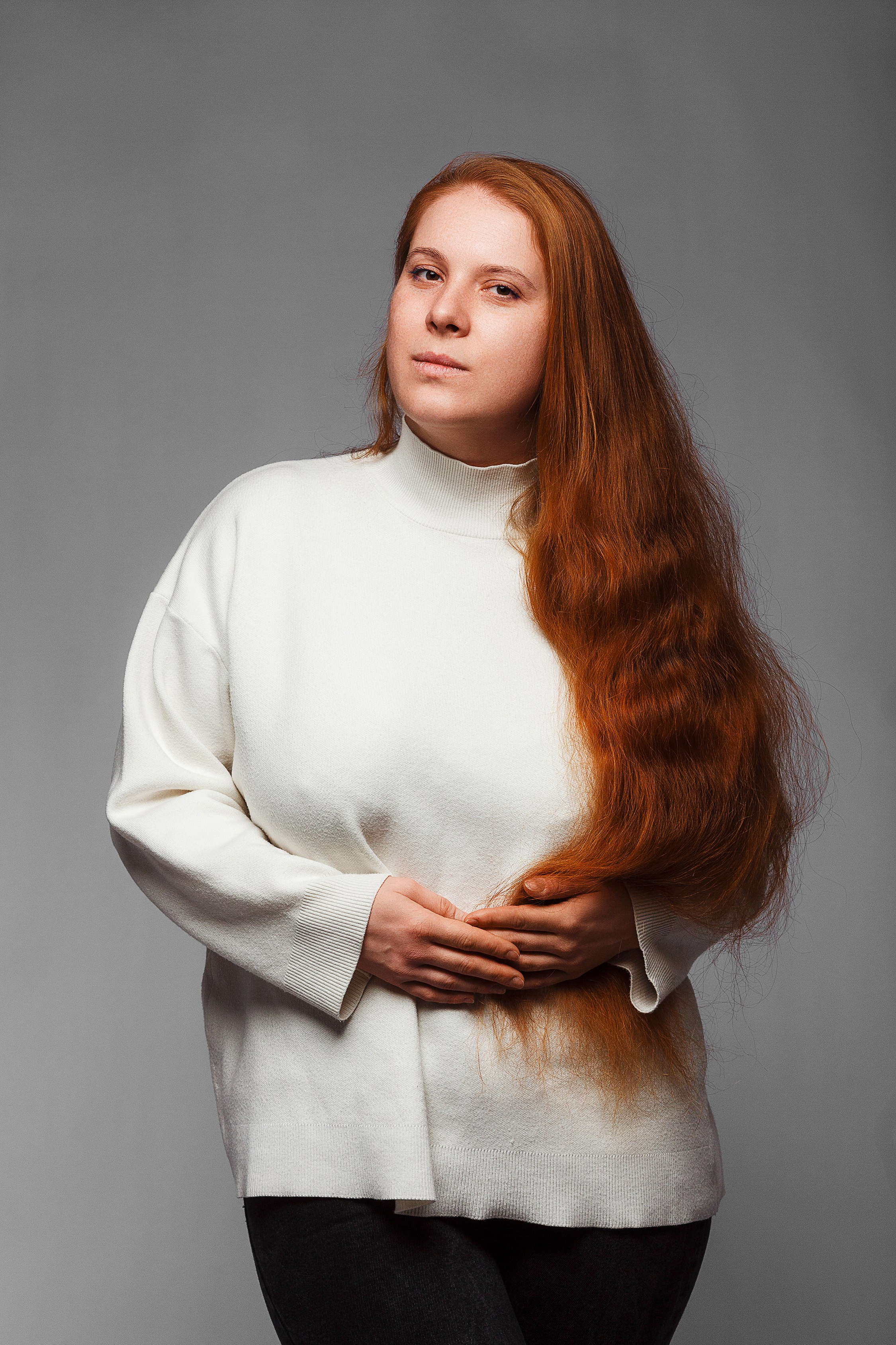 Портретная фотосессия в Санкт-Петербурге. Плюс-сайз модели. Частная фотосъёмка в СПб. Фотограф для резюме. Плюссайз фотограф. Студийная съёмка Plus Size. Фото в стиле ню. Фотограф для девушек. Женская фотосессия на заказ. Фото для сайта знакомств. 
