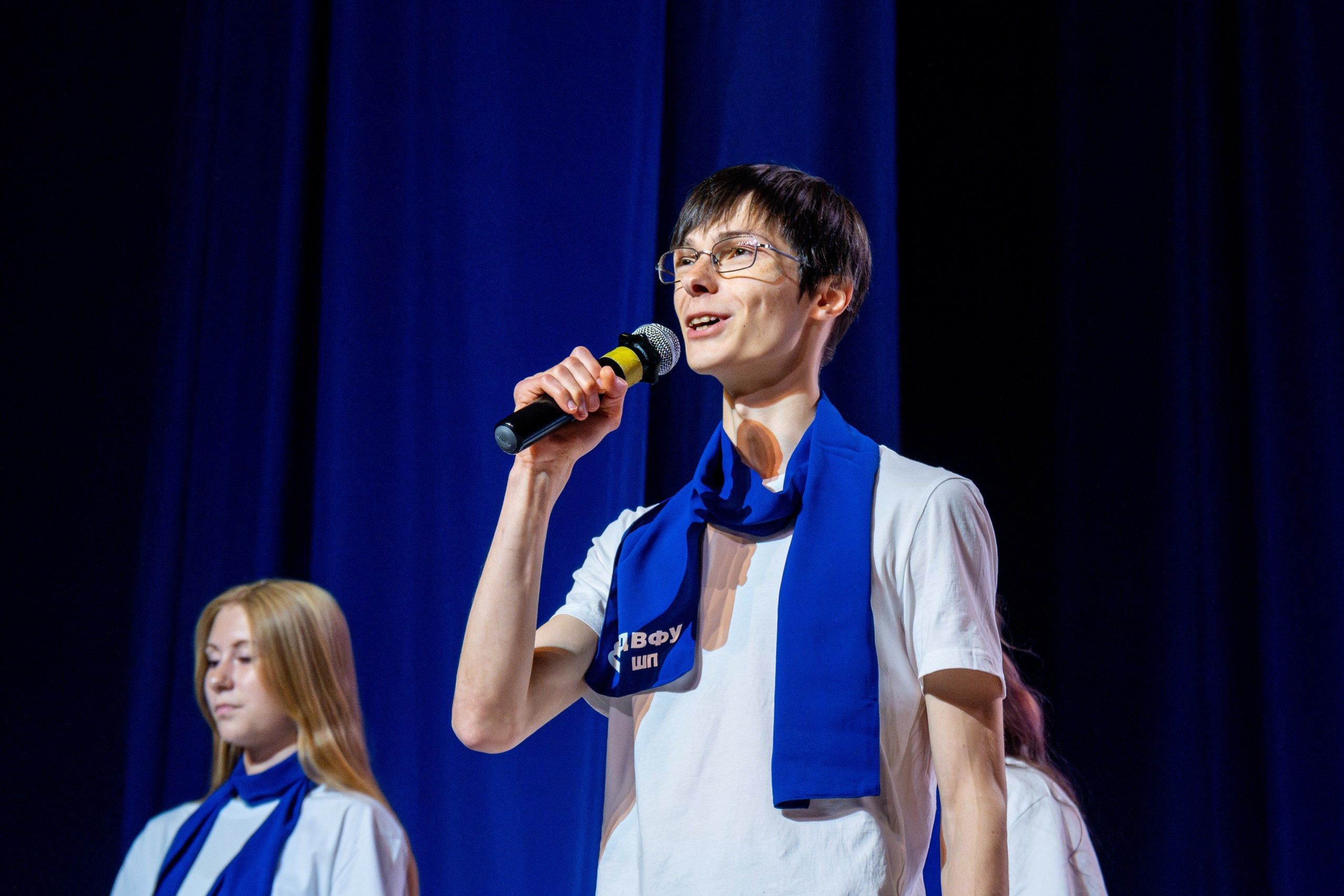 Посвящение в первокурсники ШП 2025. Репортажный и портретный фотограф во Владивостоке Денис Седов