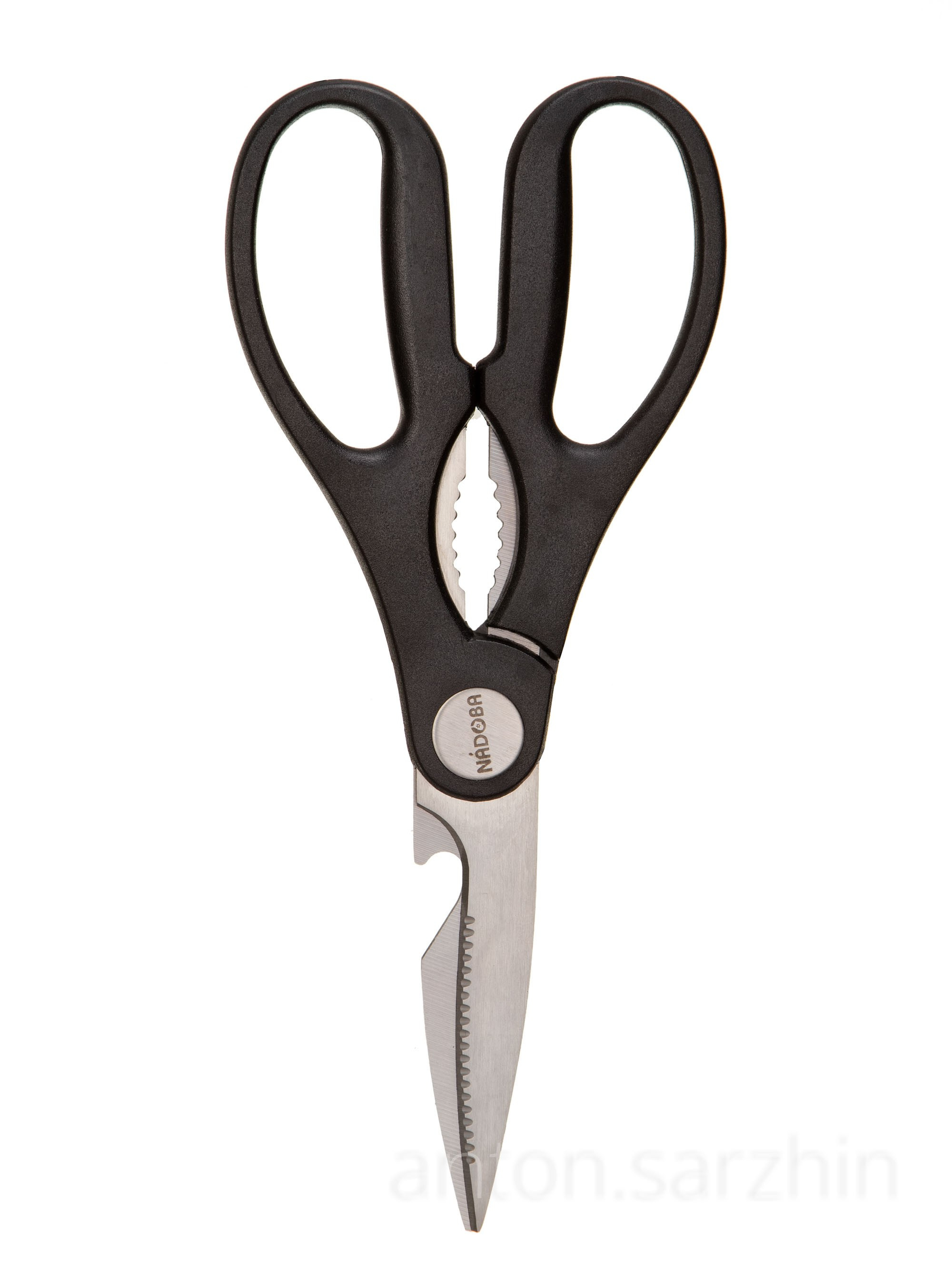 Предметная съемка ножниц кухонных