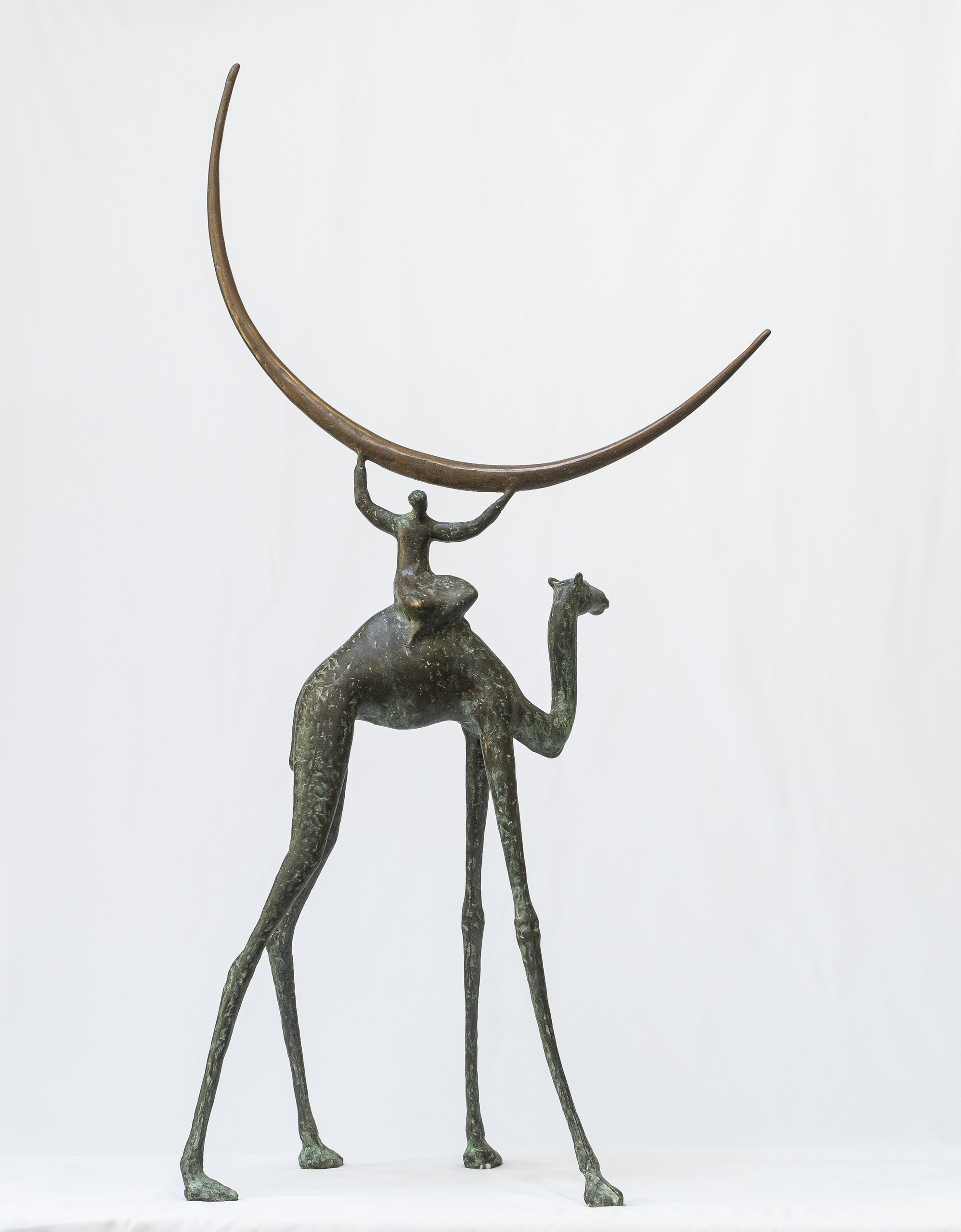 Станковая скульптура из бронзы и гранита. Скульптор Сергей Оганов, Беларусь