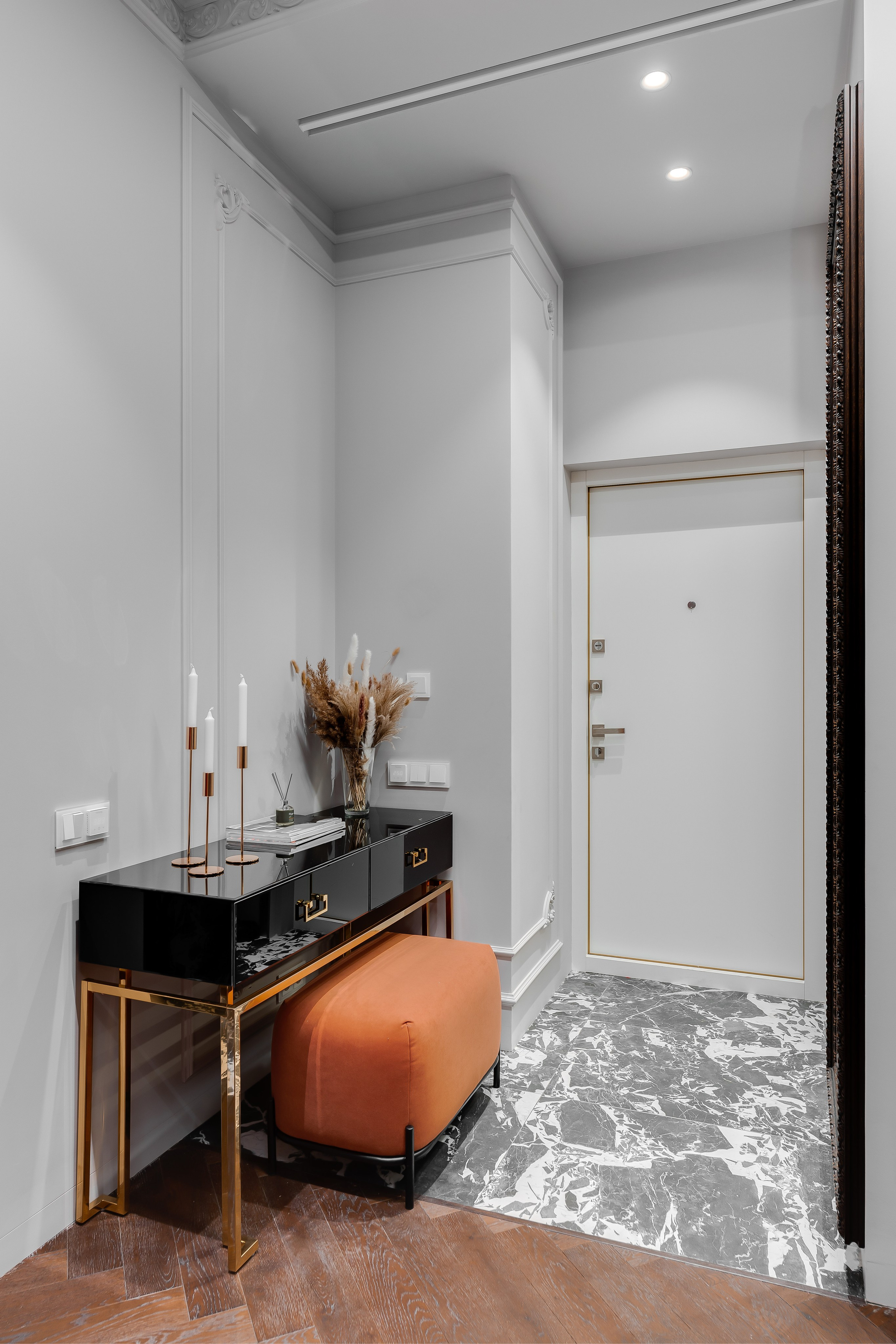 Яркая квартира. Совместная работа с интерьерным стилистом. Интерьерный фотограф в Москве