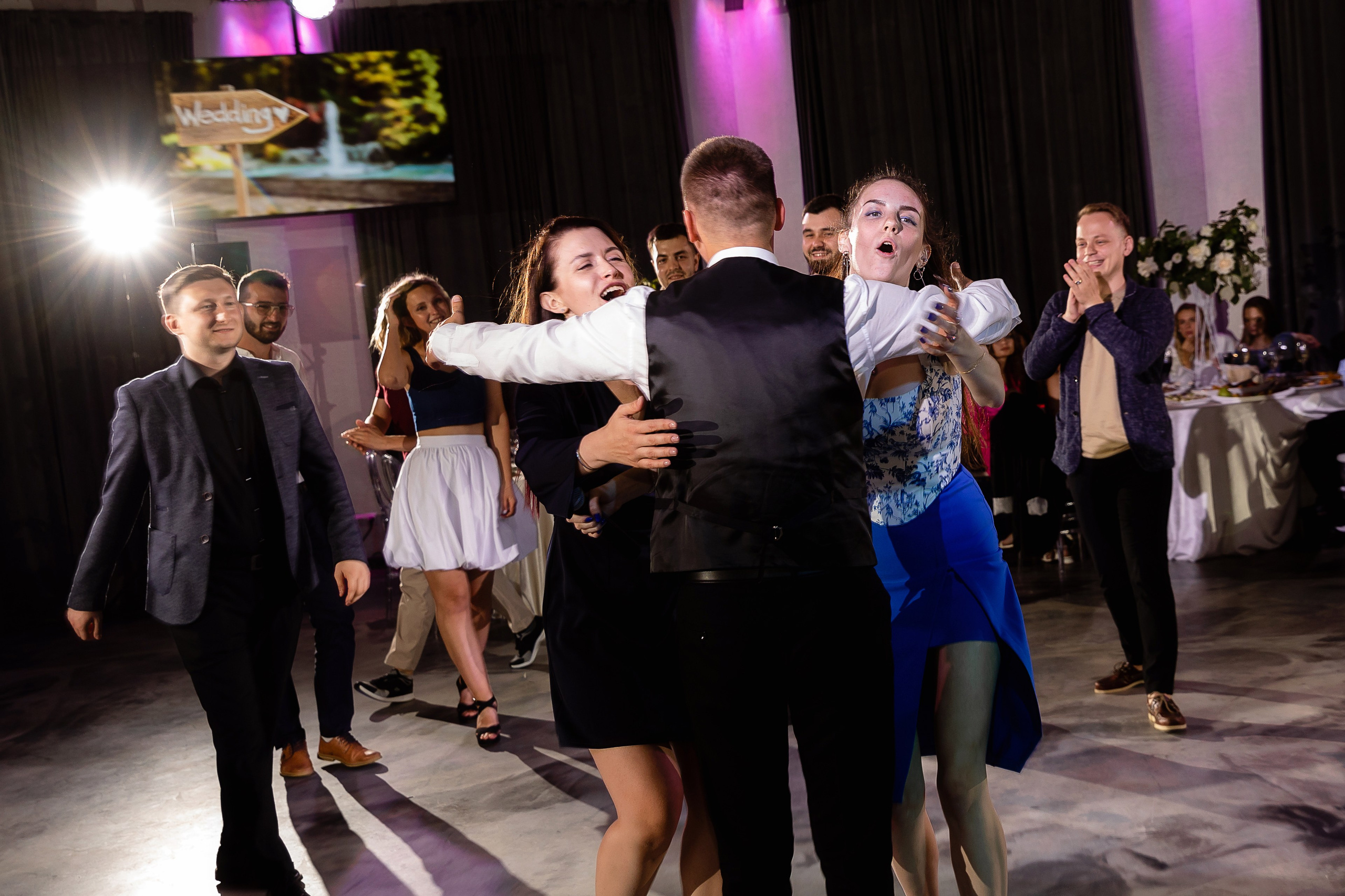 Юля и Александр. Свадебный и семейный фотограф Татьяна Ласкина в Великом Новгороде