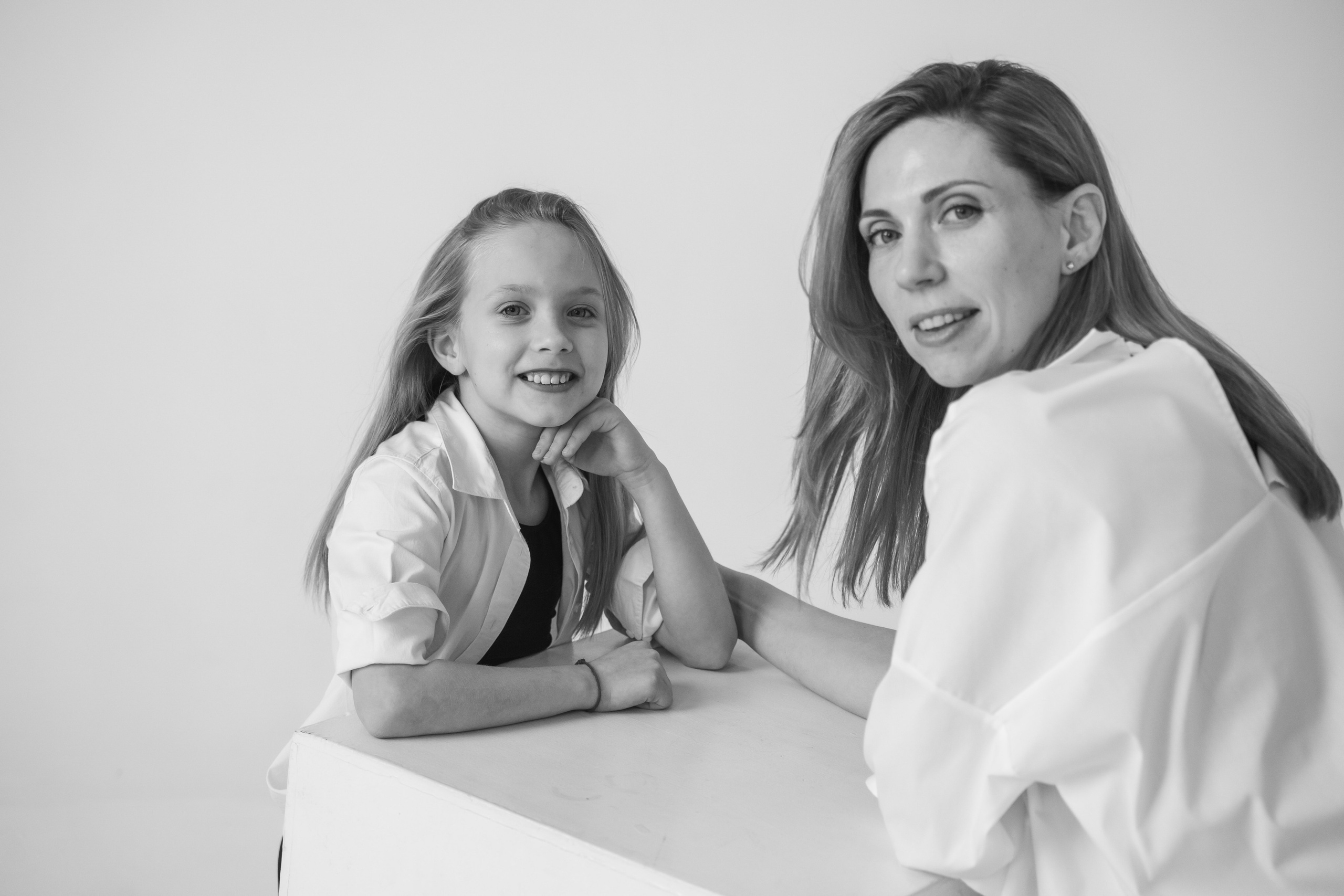 Мама и дочь. Главная