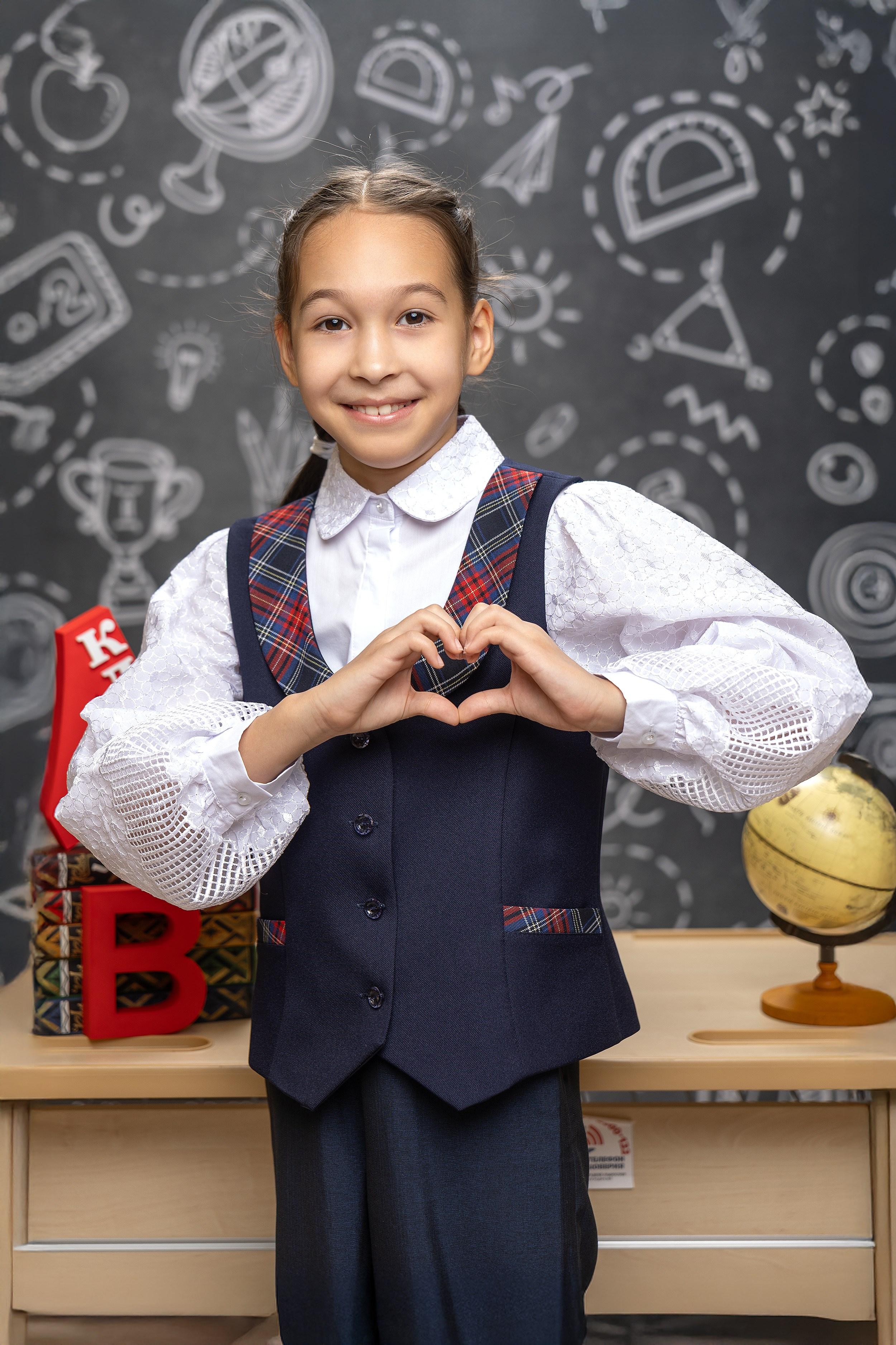 Младшие классы. Фотосессии в Тобольске, школьный фотограф, репортажная съемка