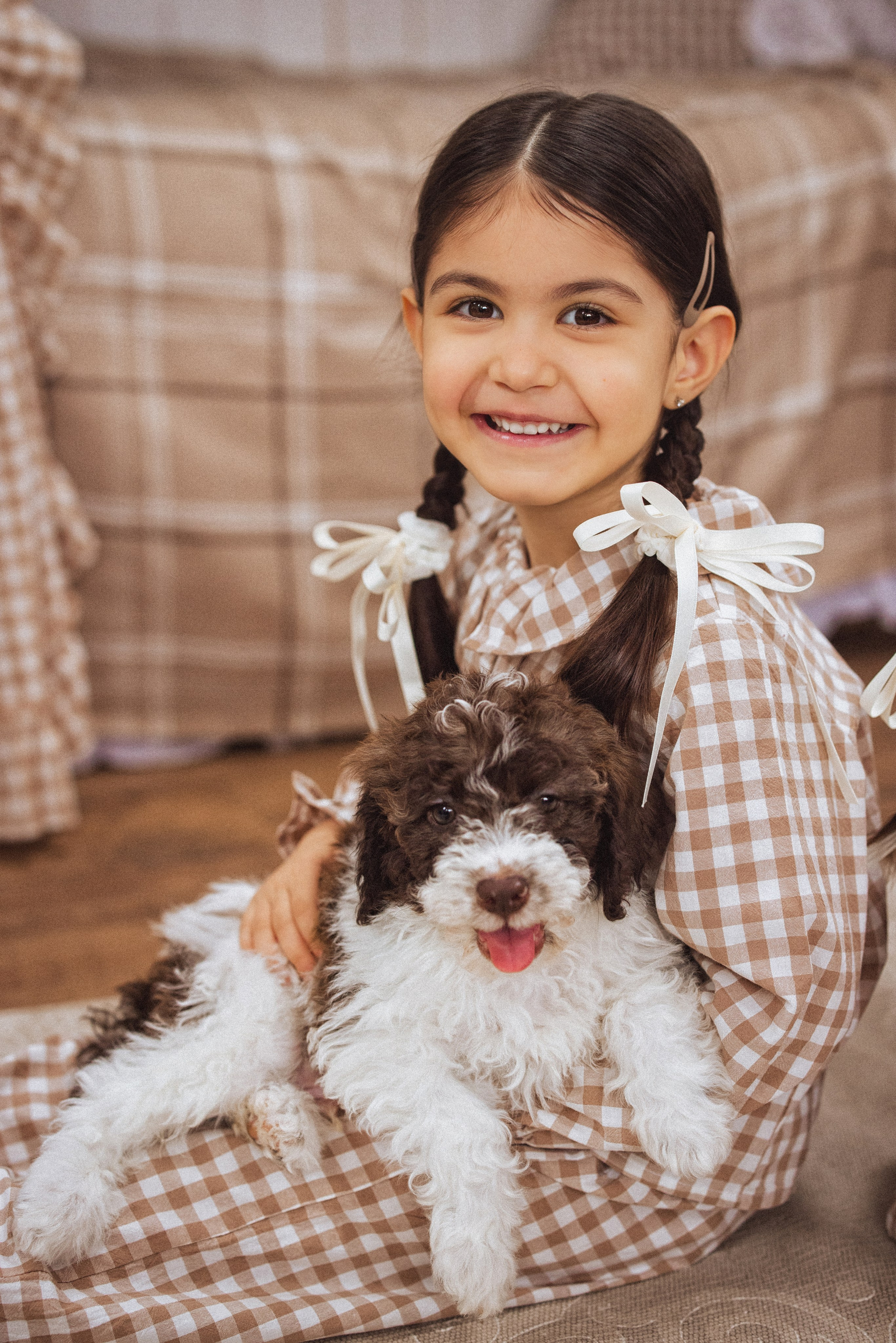 Фотосессия с щенками Лаго́тто-романьо́ло, в Винтажной фотостудии город Краснодар. Семейный и детский фотограф в Краснодаре Анна Трашкова