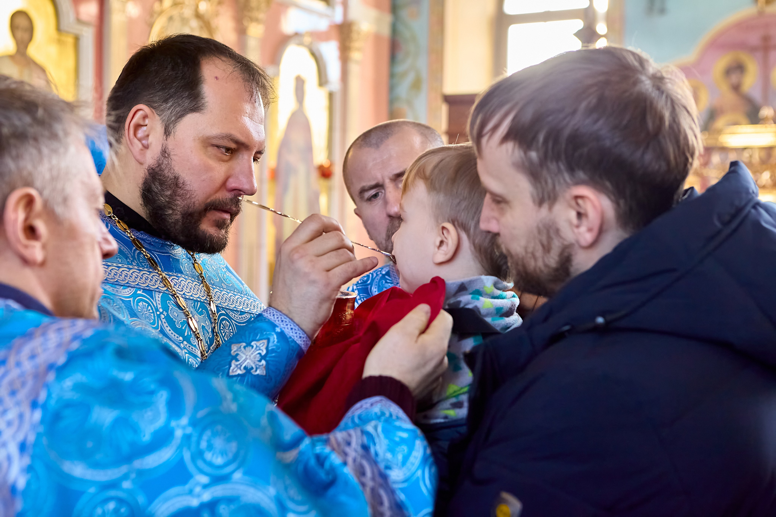 Причастие на празднике Сретения