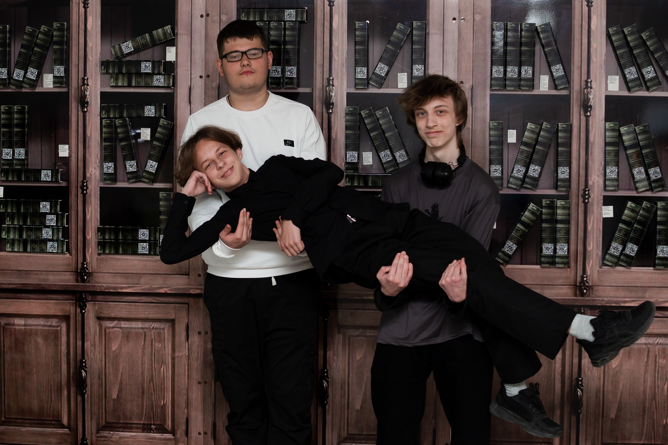 Фотосессия для альбомов. Школа. Выпускники 11 классов. Выпускные Альбомы и Фотосессии п. Кавалерово