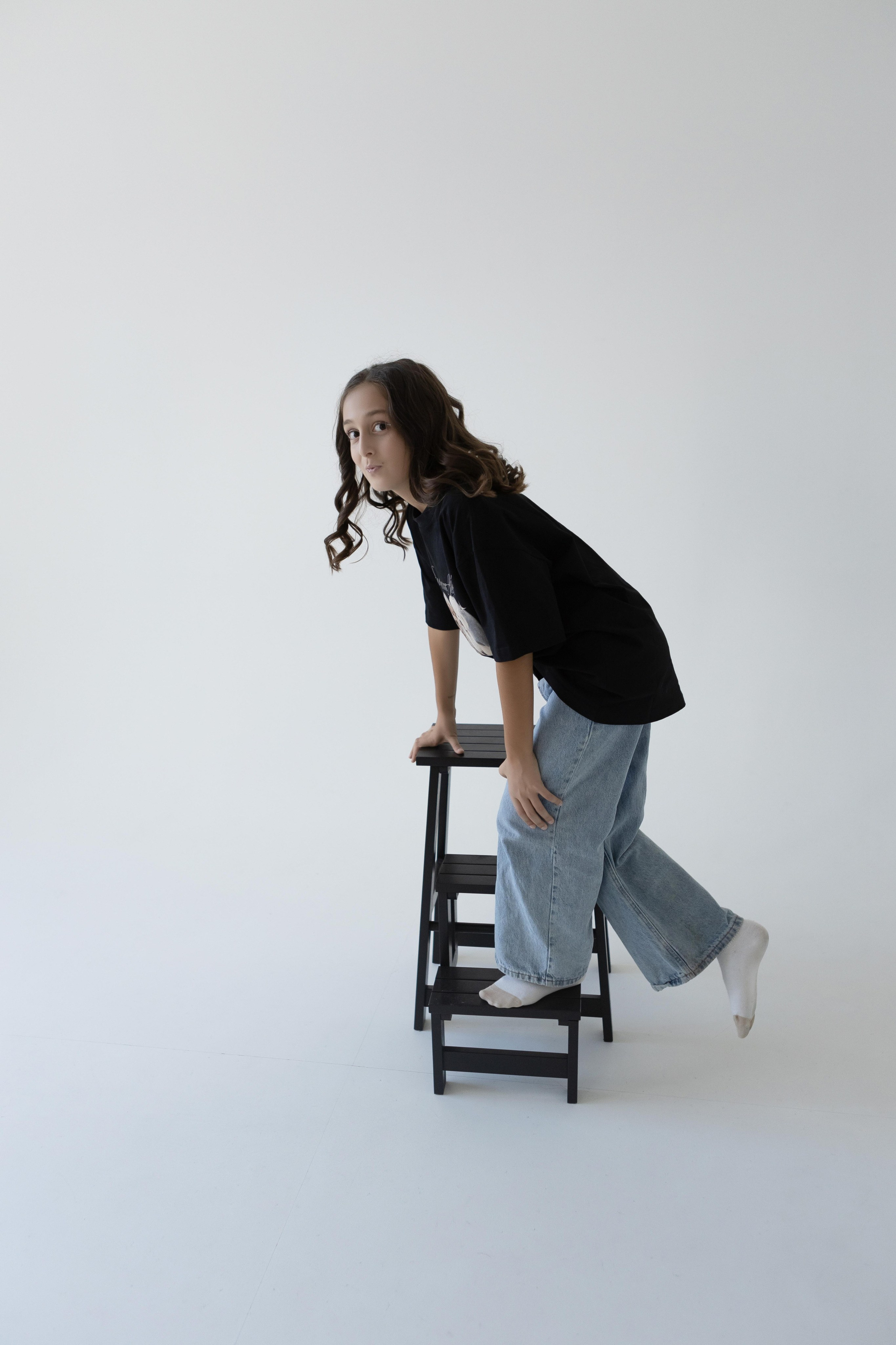 Сестры в студии. Семен Соколов