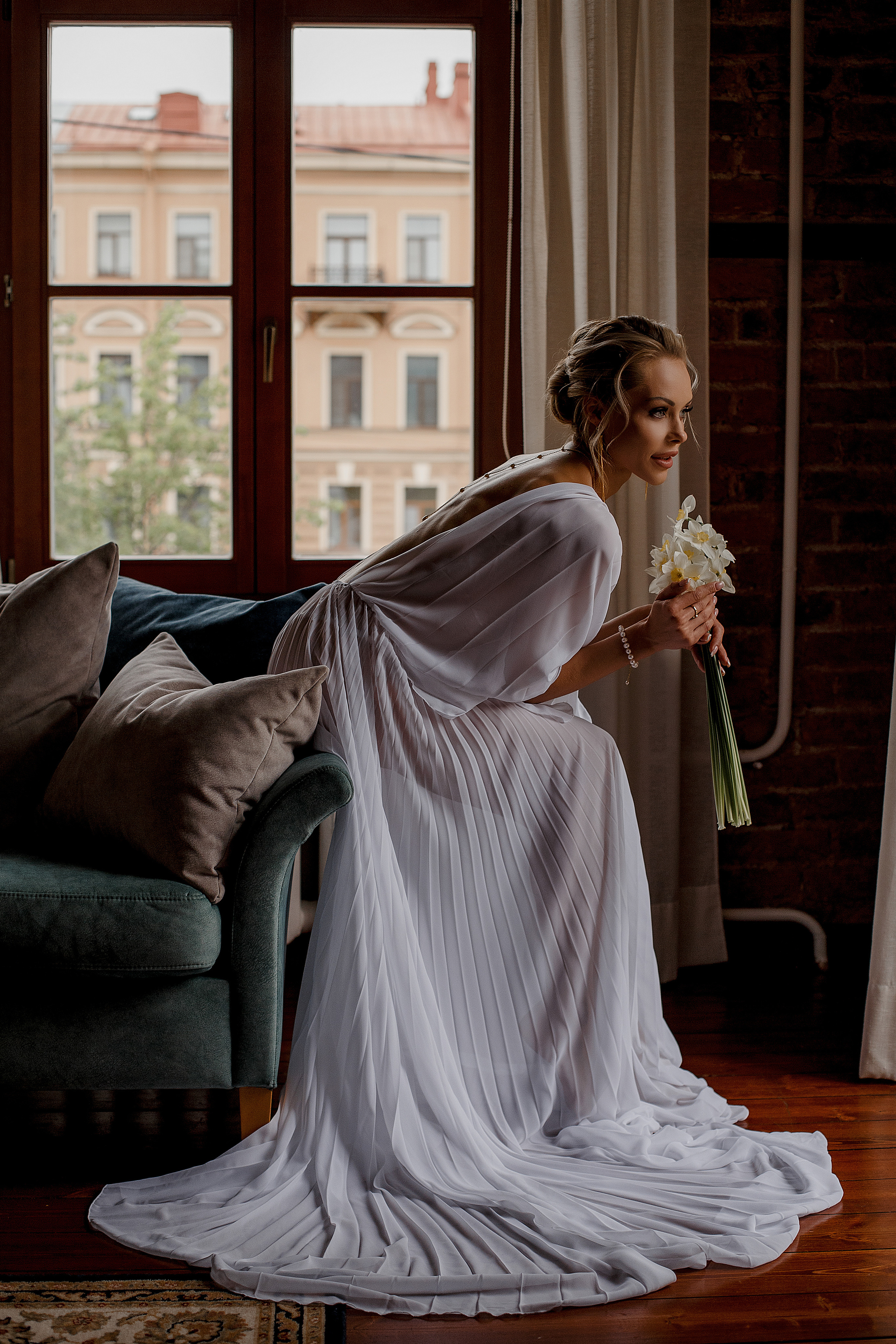 Утро Невесты. сборы в отеле. Свадебный фотограф Санкт-Петербург  Москва