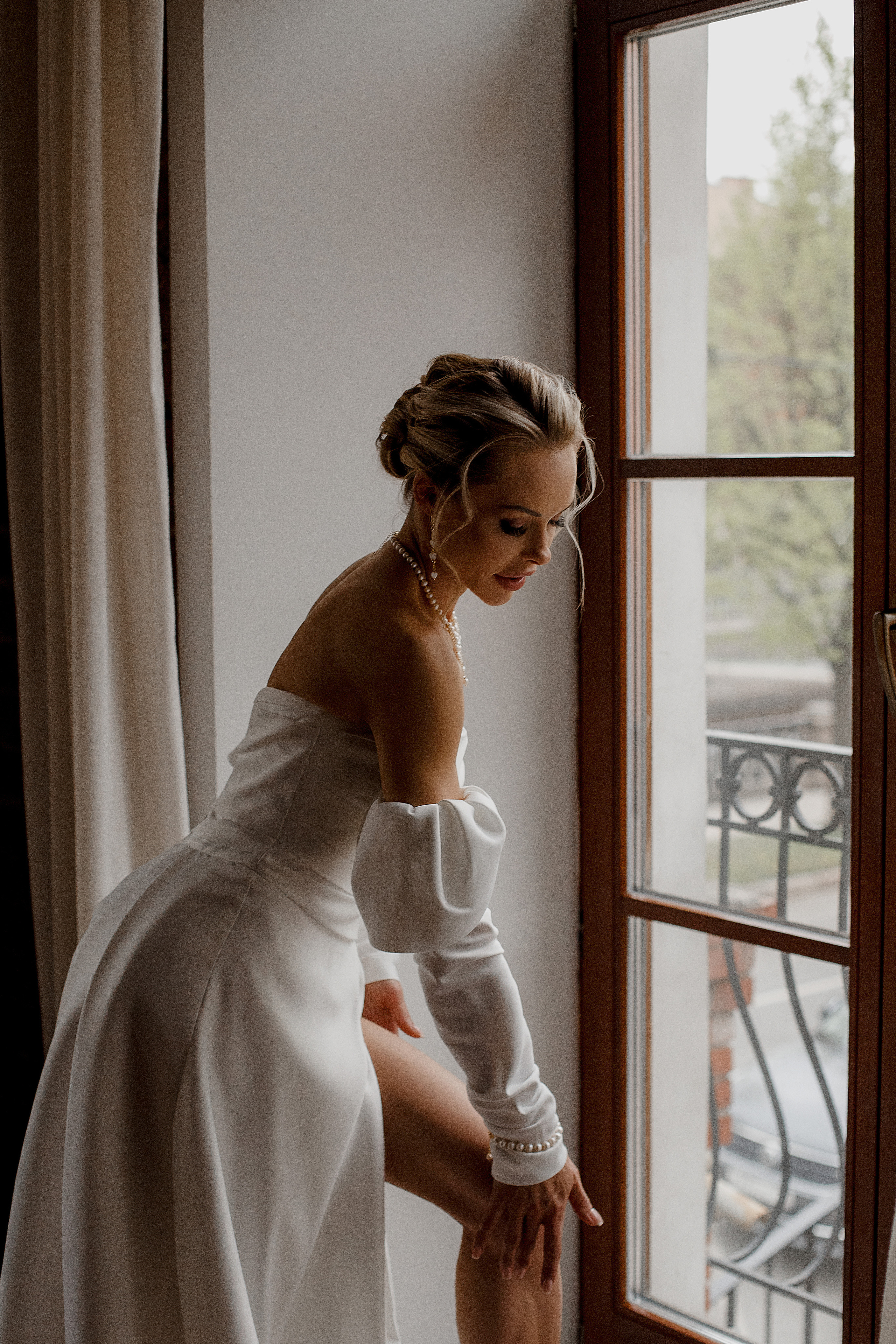 Утро Невесты. сборы в отеле. Свадебный фотограф Санкт-Петербург  Москва