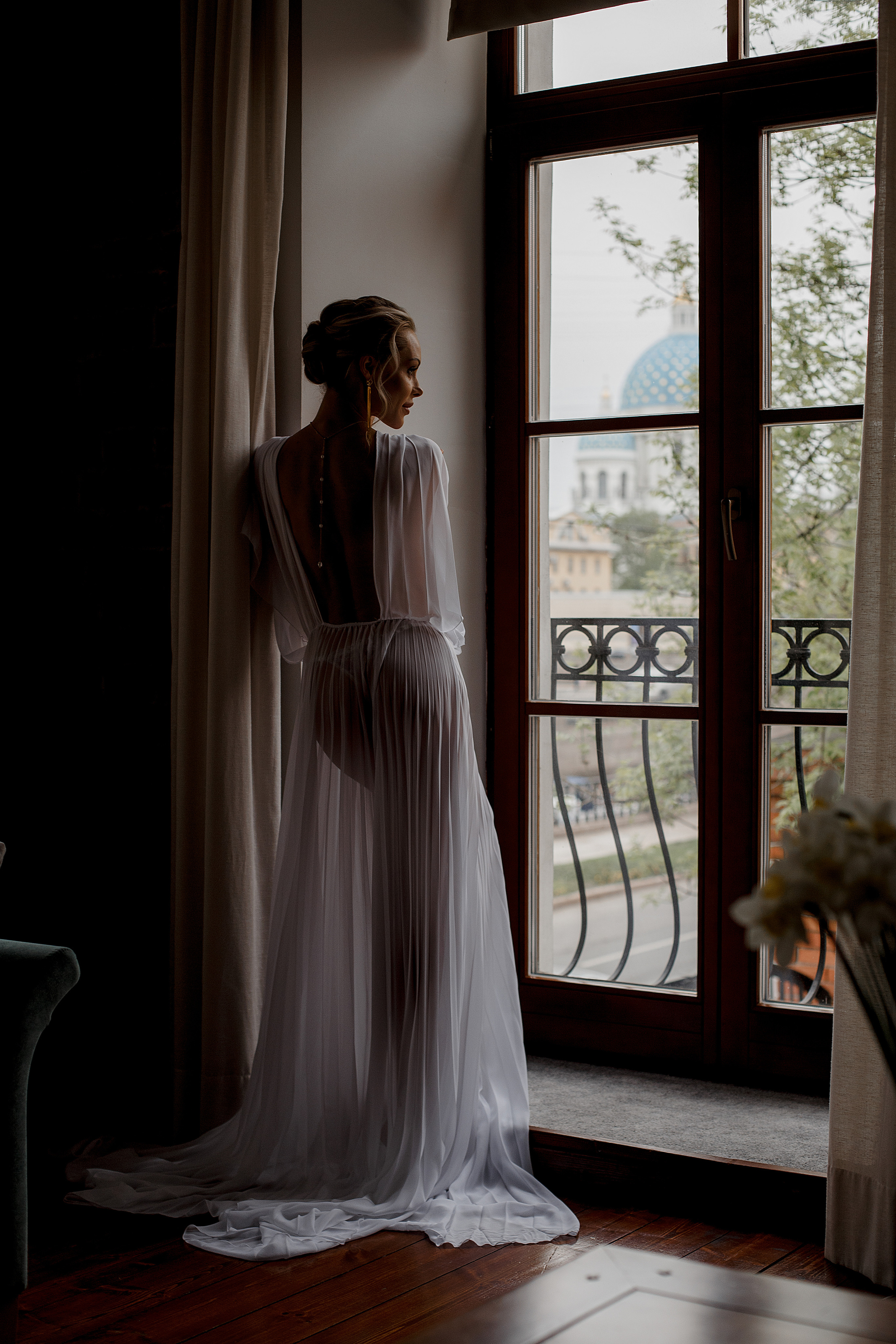 Утро Невесты. сборы в отеле. Свадебный фотограф Санкт-Петербург  Москва