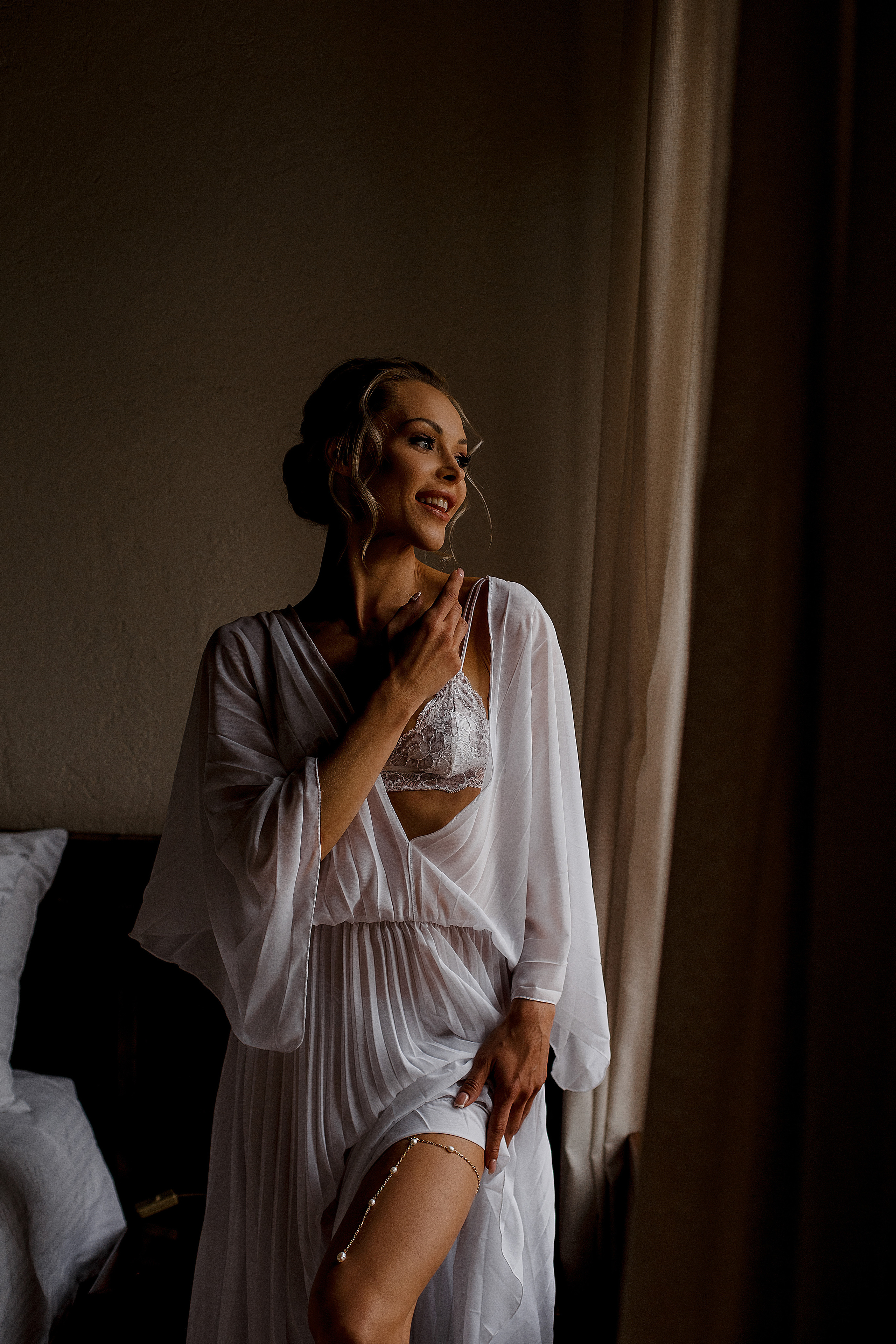 Утро Невесты. сборы в отеле. Свадебный фотограф Санкт-Петербург  Москва