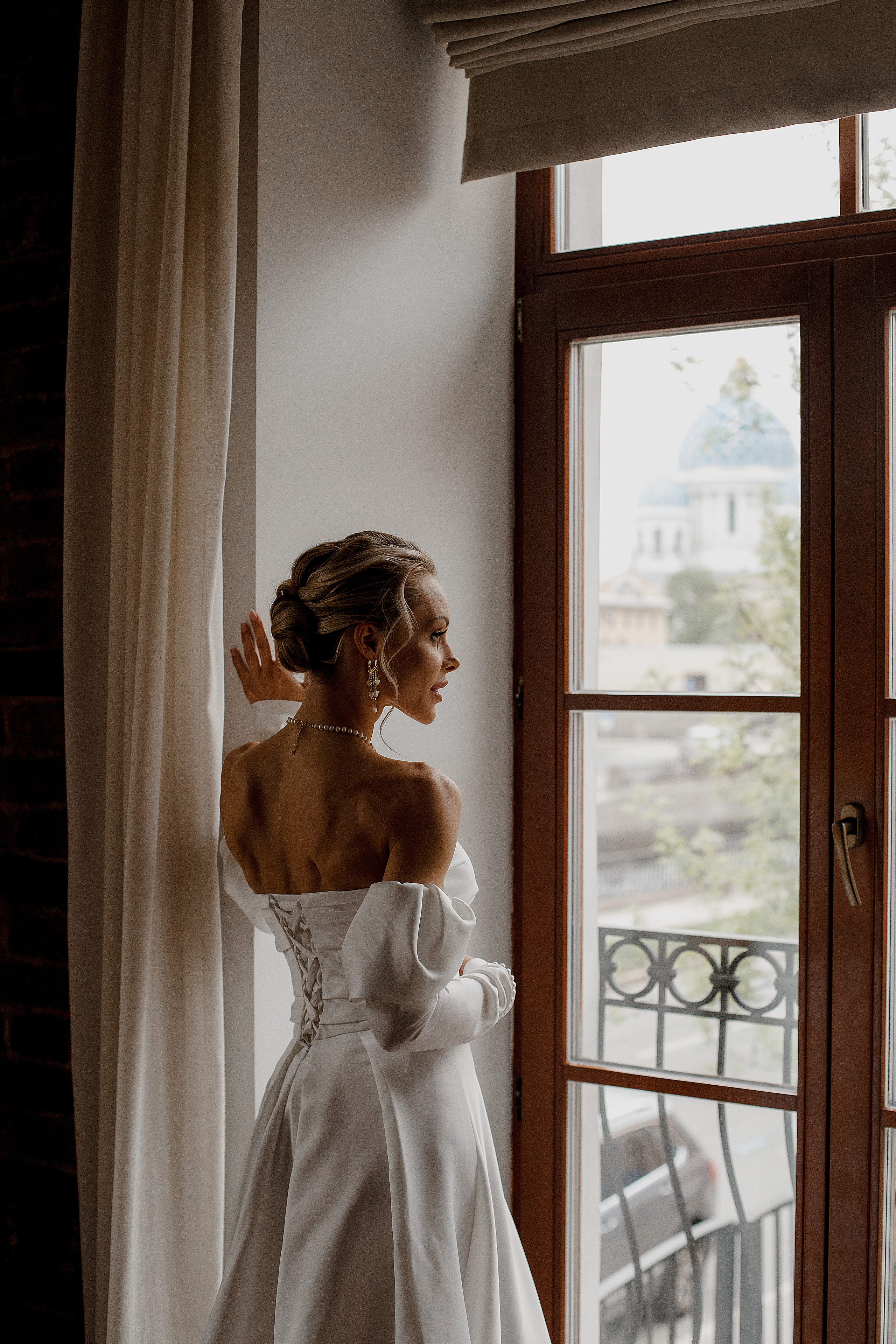 Утро Невесты. сборы в отеле. Свадебный фотограф Санкт-Петербург  Москва