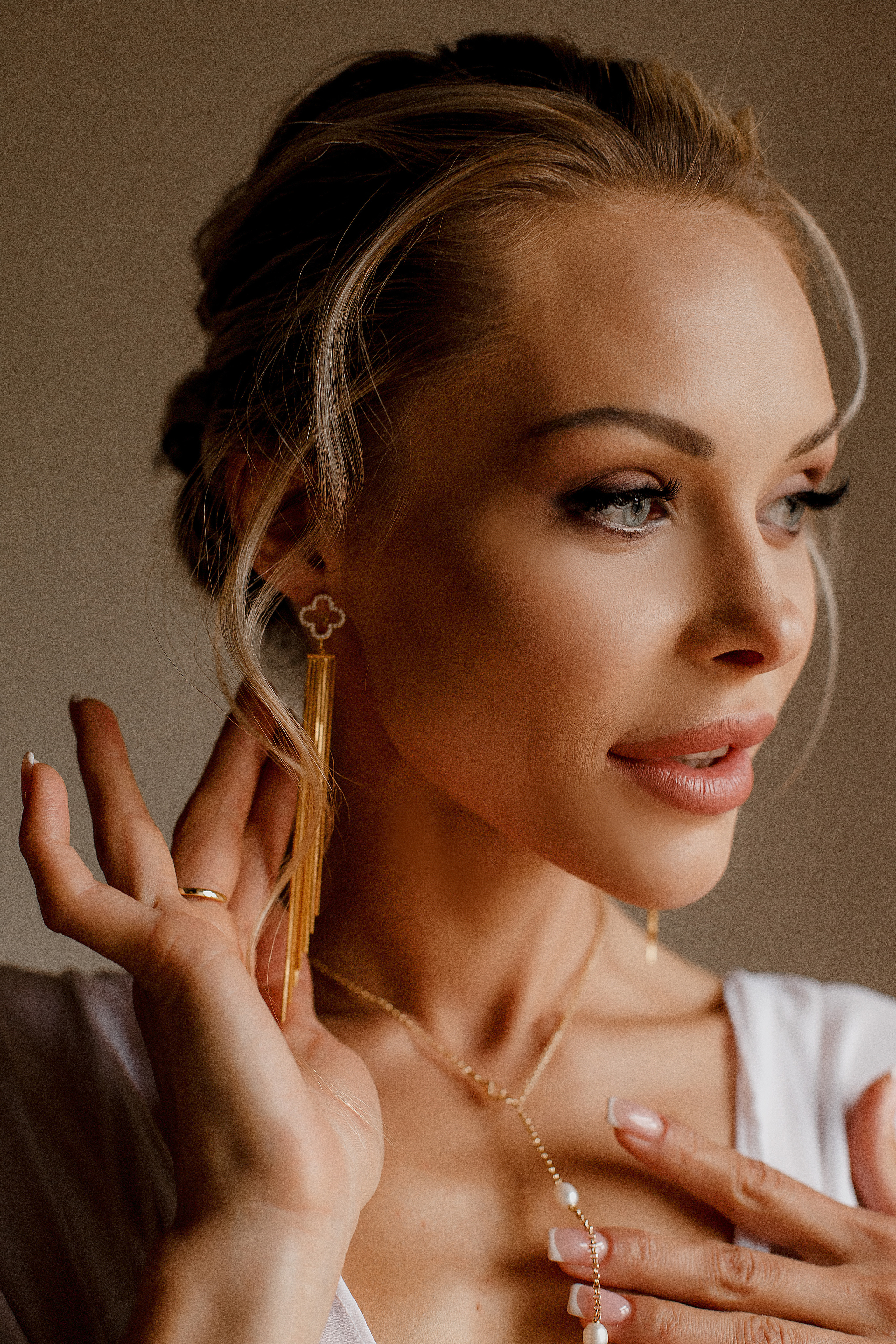 Утро Невесты. сборы в отеле. Свадебный фотограф Санкт-Петербург  Москва