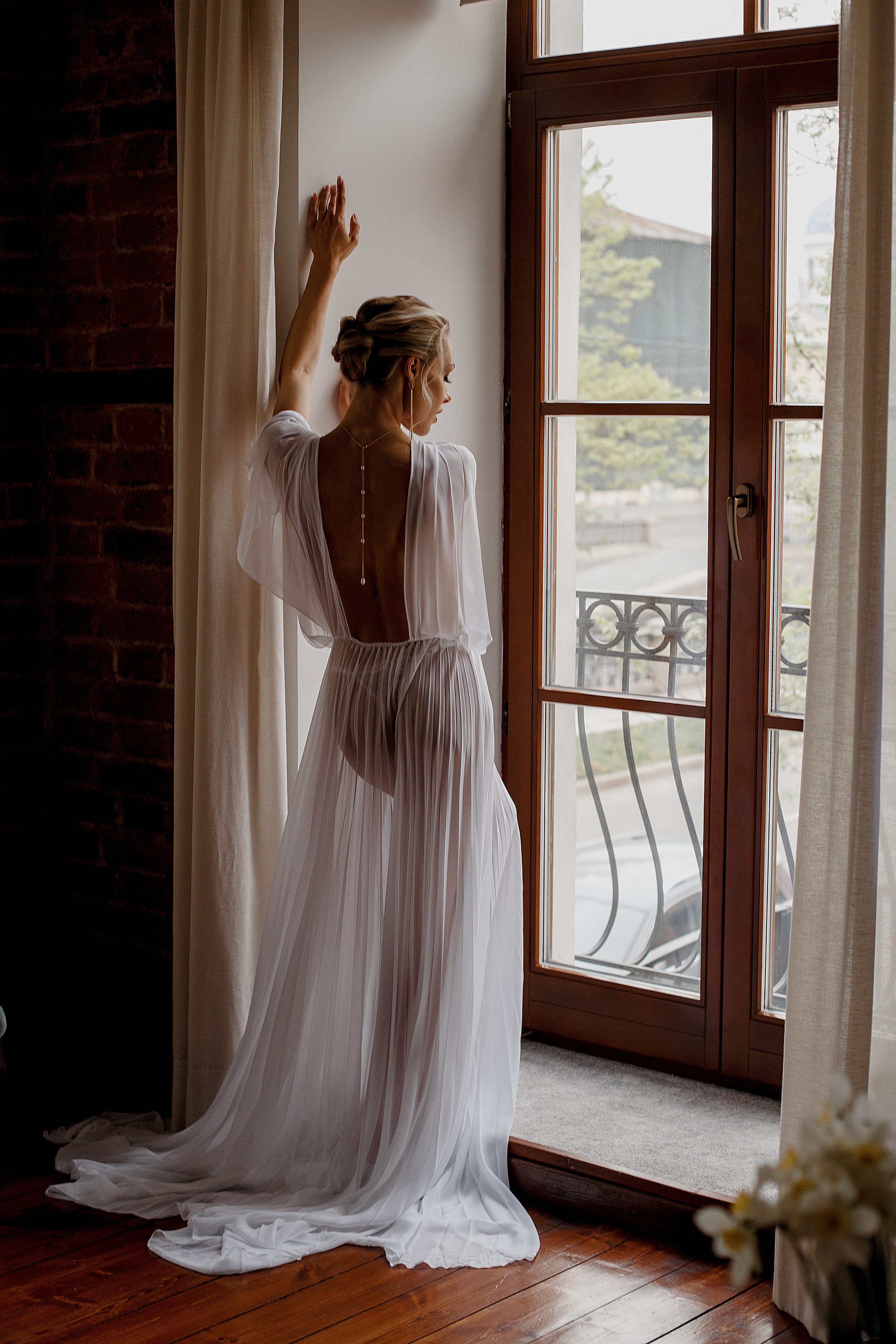 Утро Невесты. сборы в отеле. Свадебный фотограф Санкт-Петербург  Москва