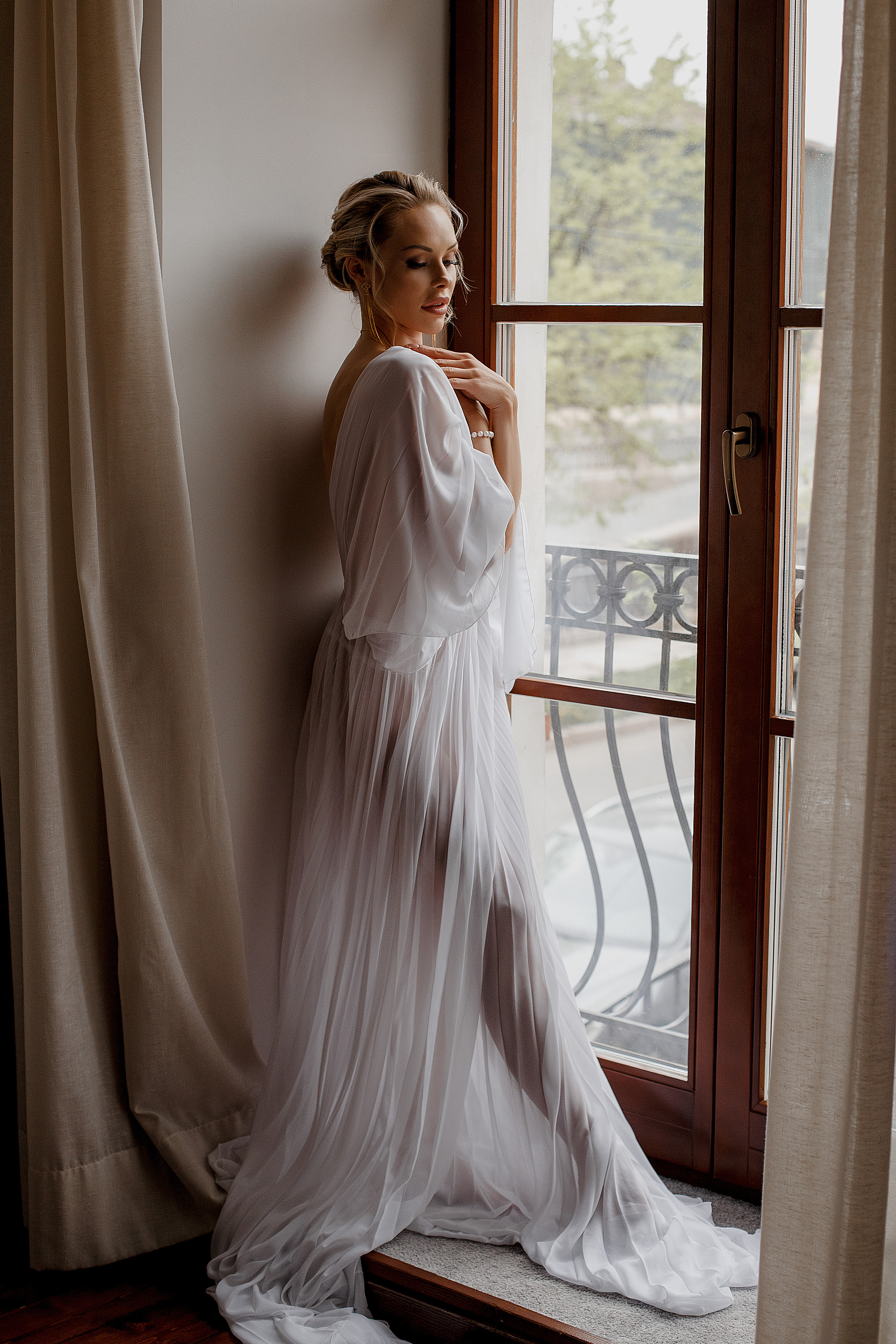 Утро Невесты. сборы в отеле. Свадебный фотограф Санкт-Петербург  Москва