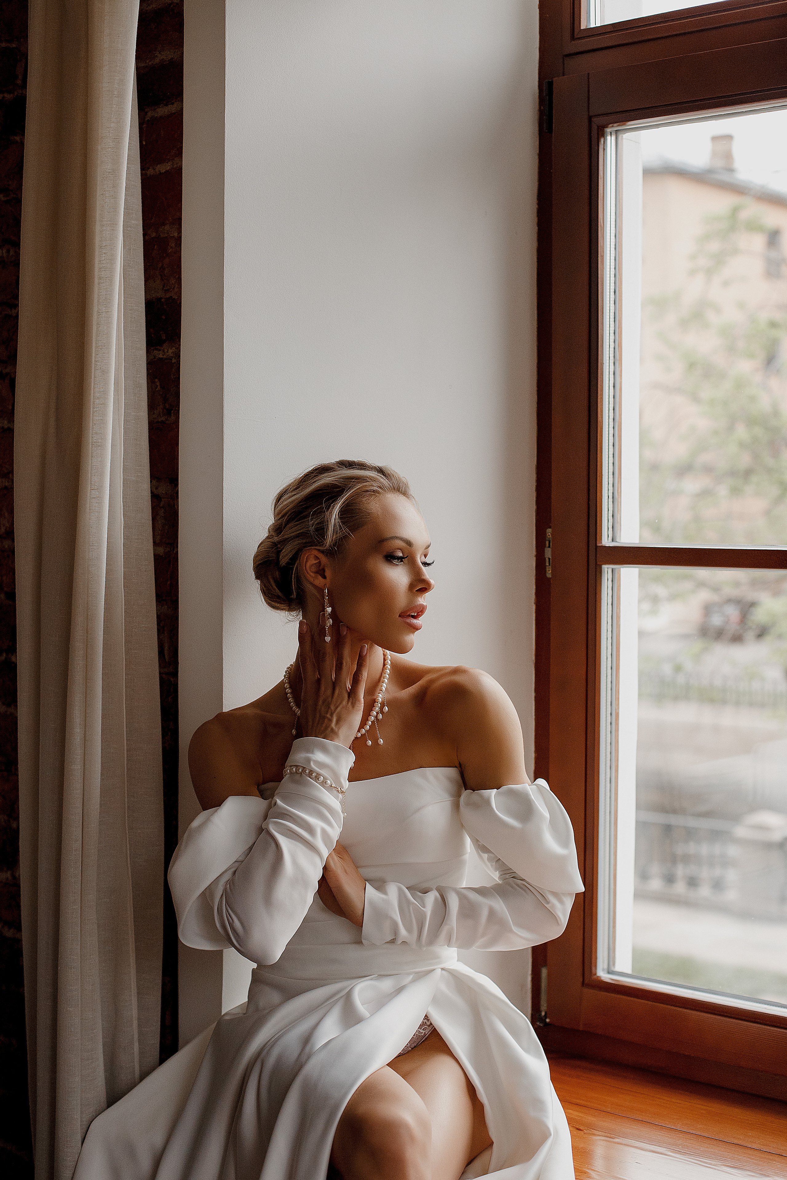 Утро Невесты. сборы в отеле. Свадебный фотограф Санкт-Петербург  Москва