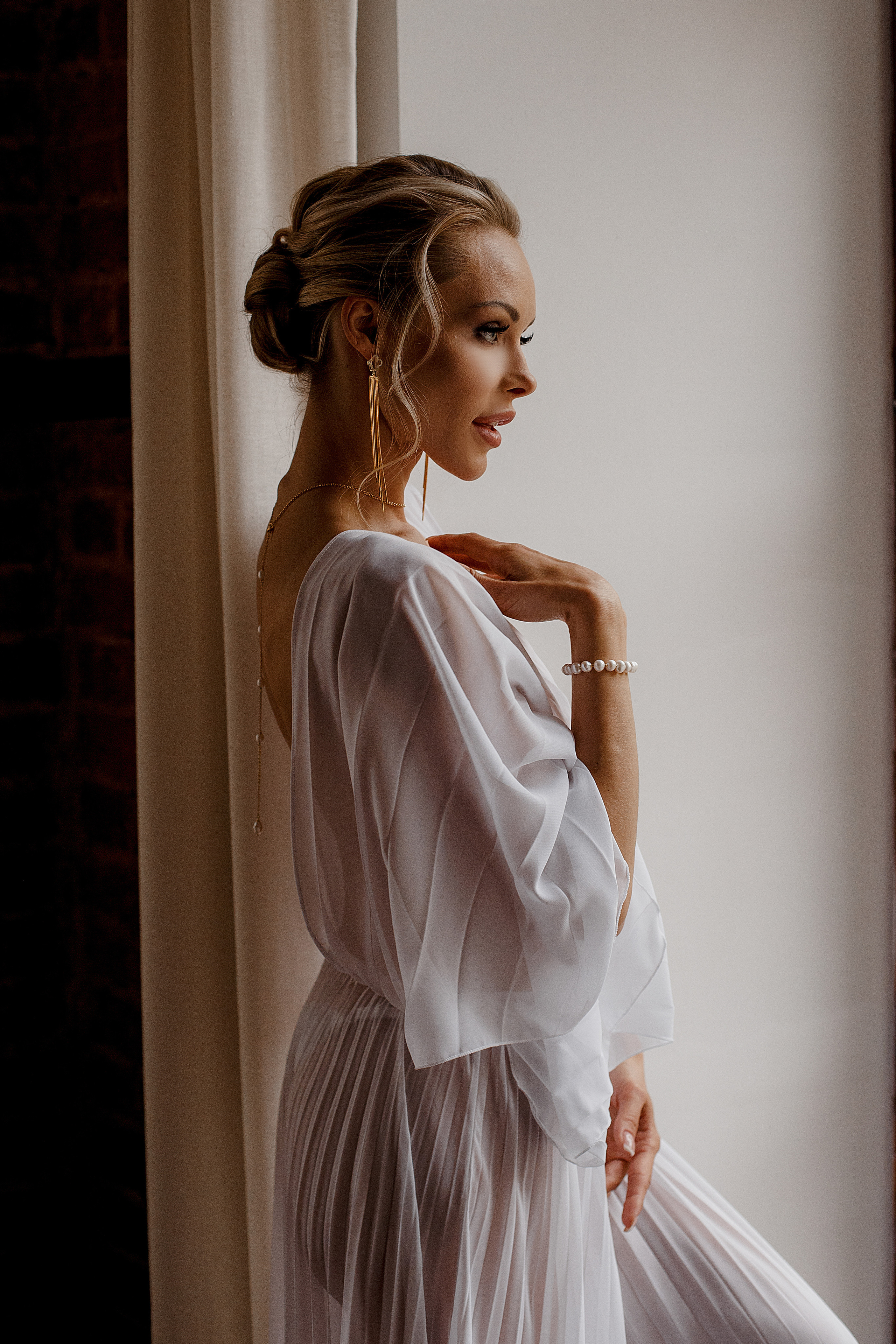 Утро Невесты. сборы в отеле. Свадебный фотограф Санкт-Петербург  Москва