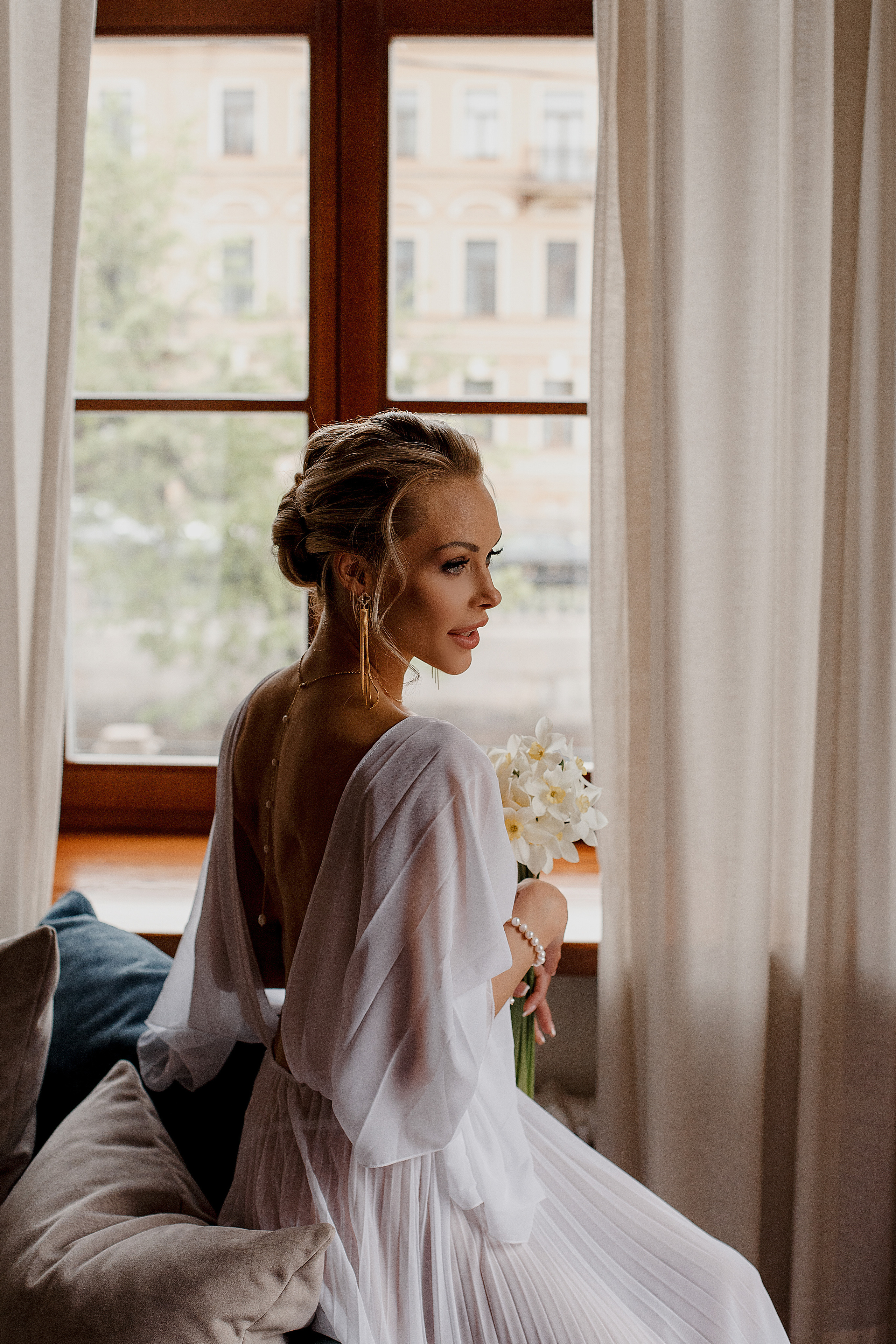 Утро Невесты. сборы в отеле. Свадебный фотограф Санкт-Петербург  Москва