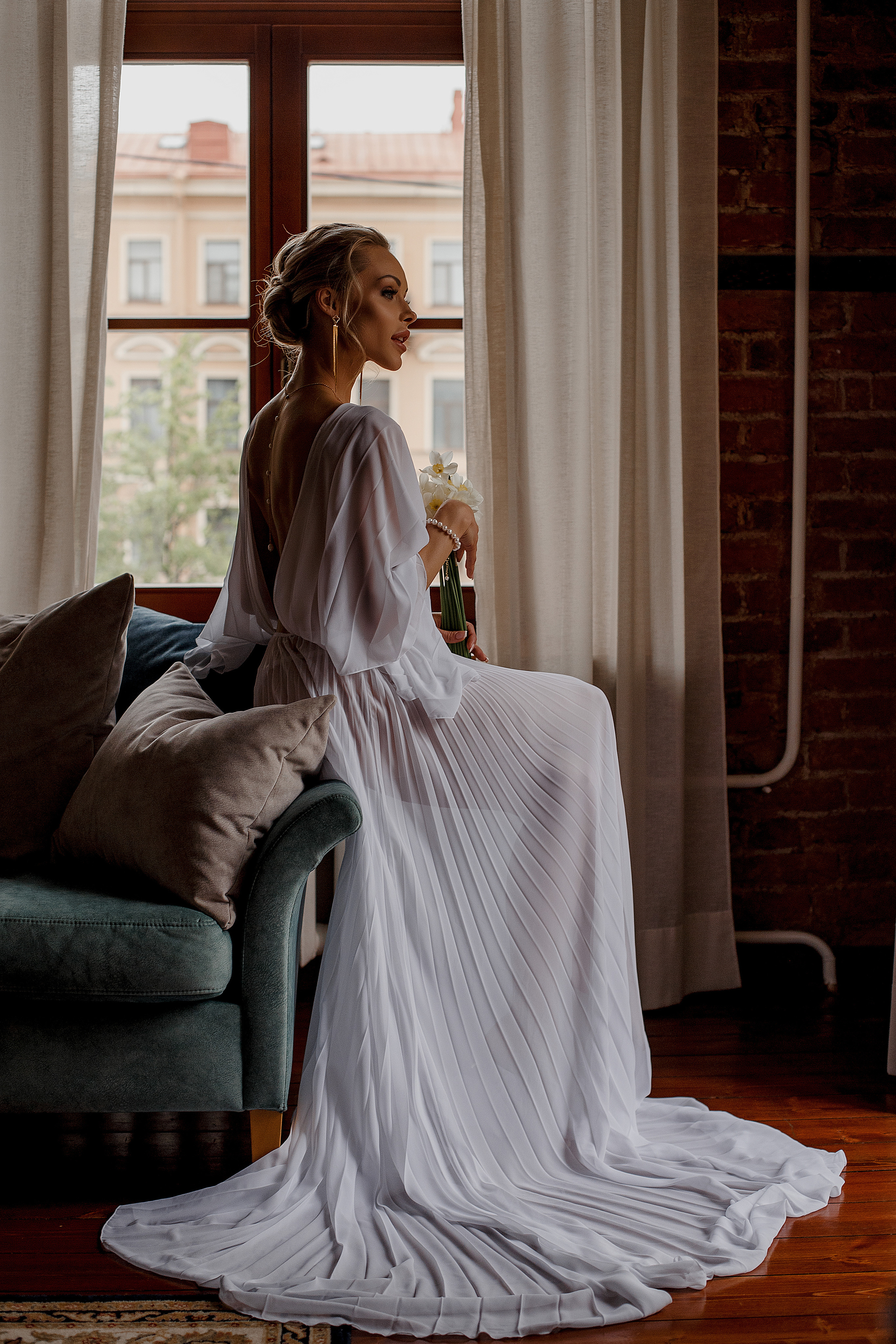 Утро Невесты. сборы в отеле. Свадебный фотограф Санкт-Петербург  Москва