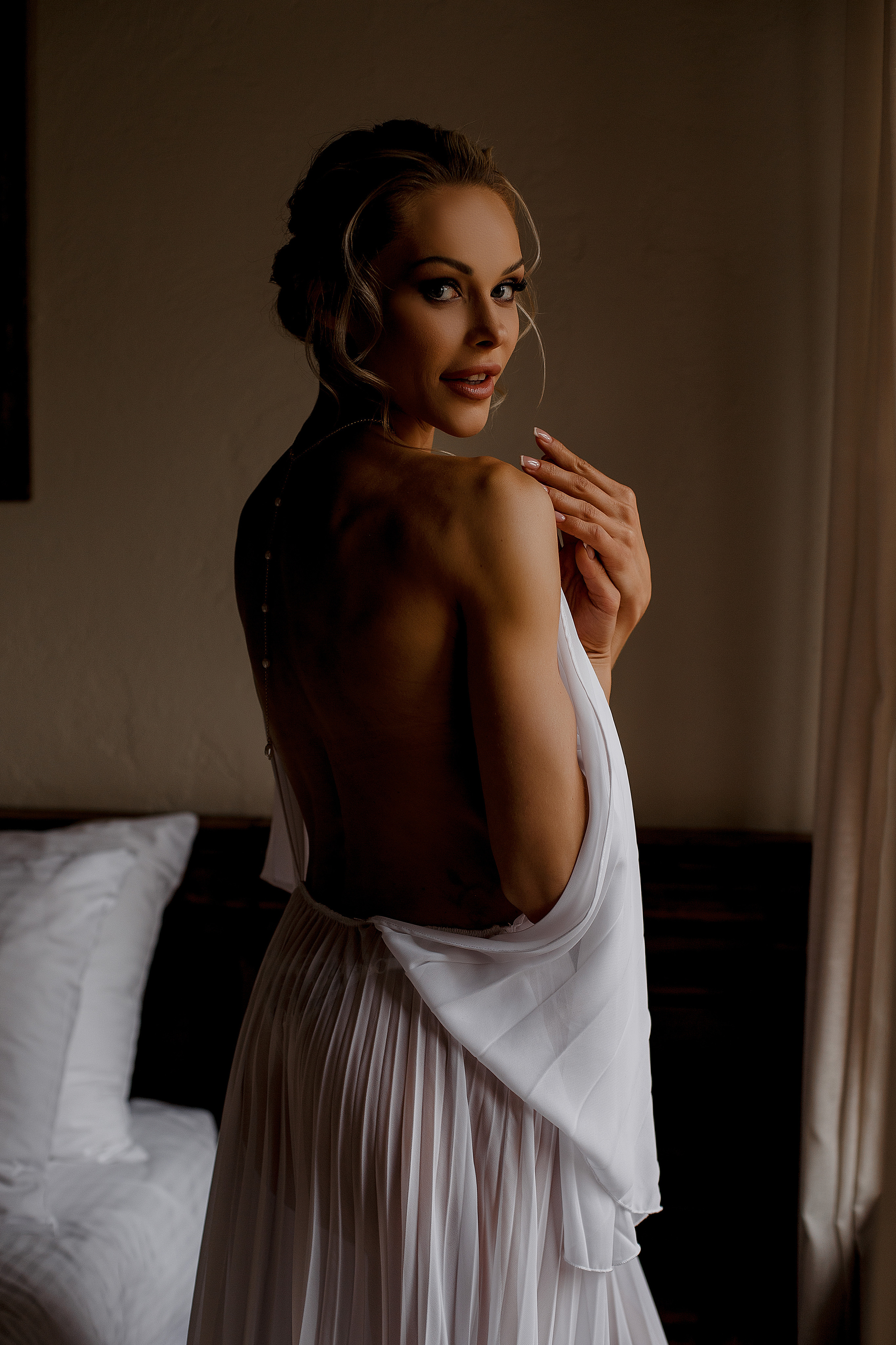 Утро Невесты. сборы в отеле. Свадебный фотограф Санкт-Петербург  Москва