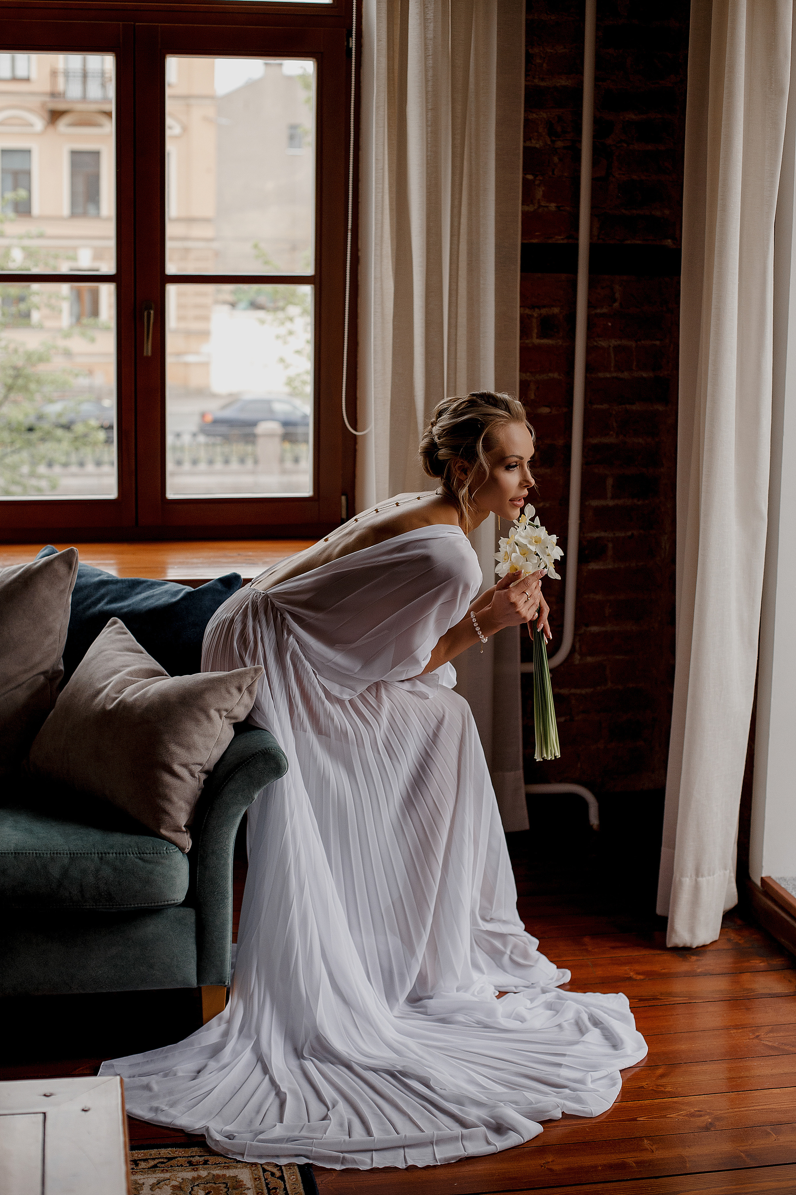 Утро Невесты. сборы в отеле. Свадебный фотограф Санкт-Петербург  Москва